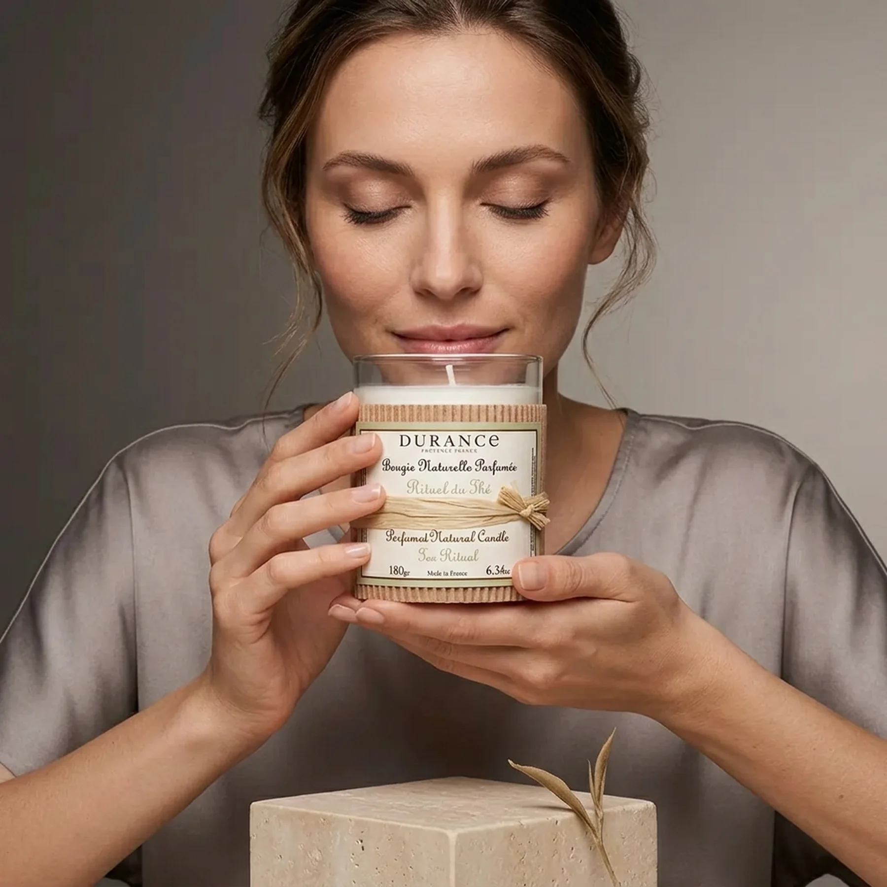 Парфюмированная свеча Durance Perfumed Handcraft Candle 180 г Чайний ритуал