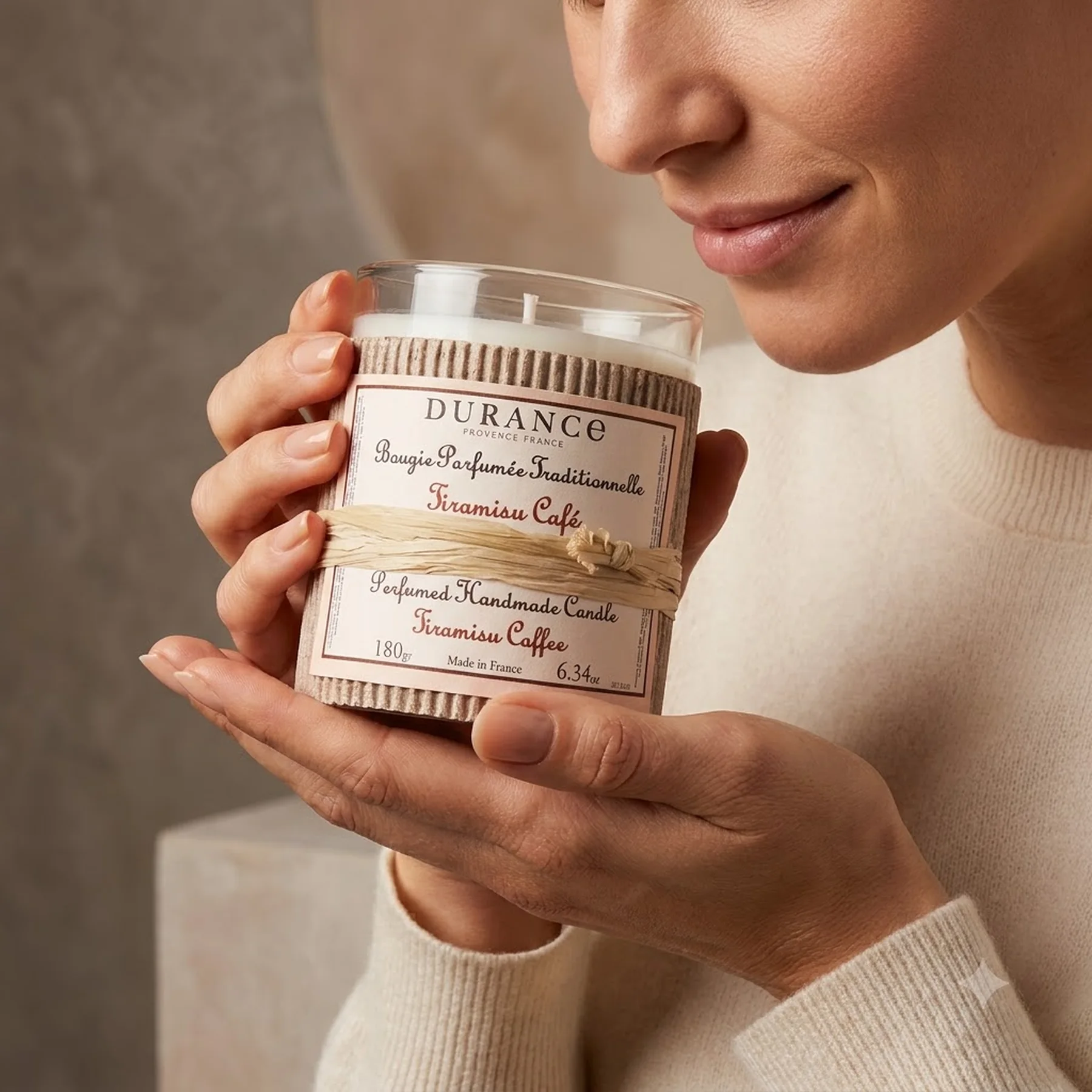 Парфюмированная свеча Durance Perfumed Handcraft Candle 180 г Кава - Тірамісу