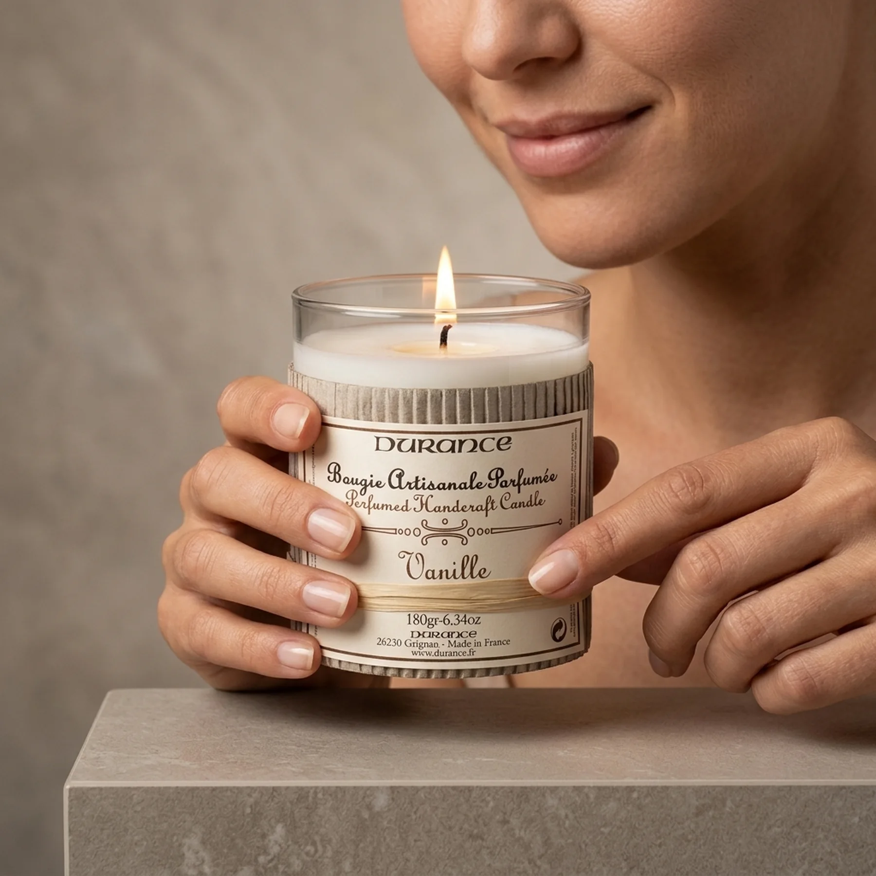 Парфюмированная свеча Durance Perfumed Handcraft Candle 180 г Ваніль