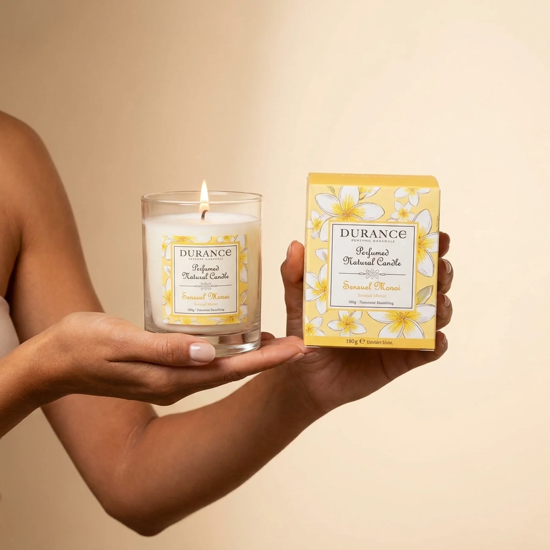 Парфюмированная свеча Durance Perfumed Natural Candle 180 г Чуттєвий моної
