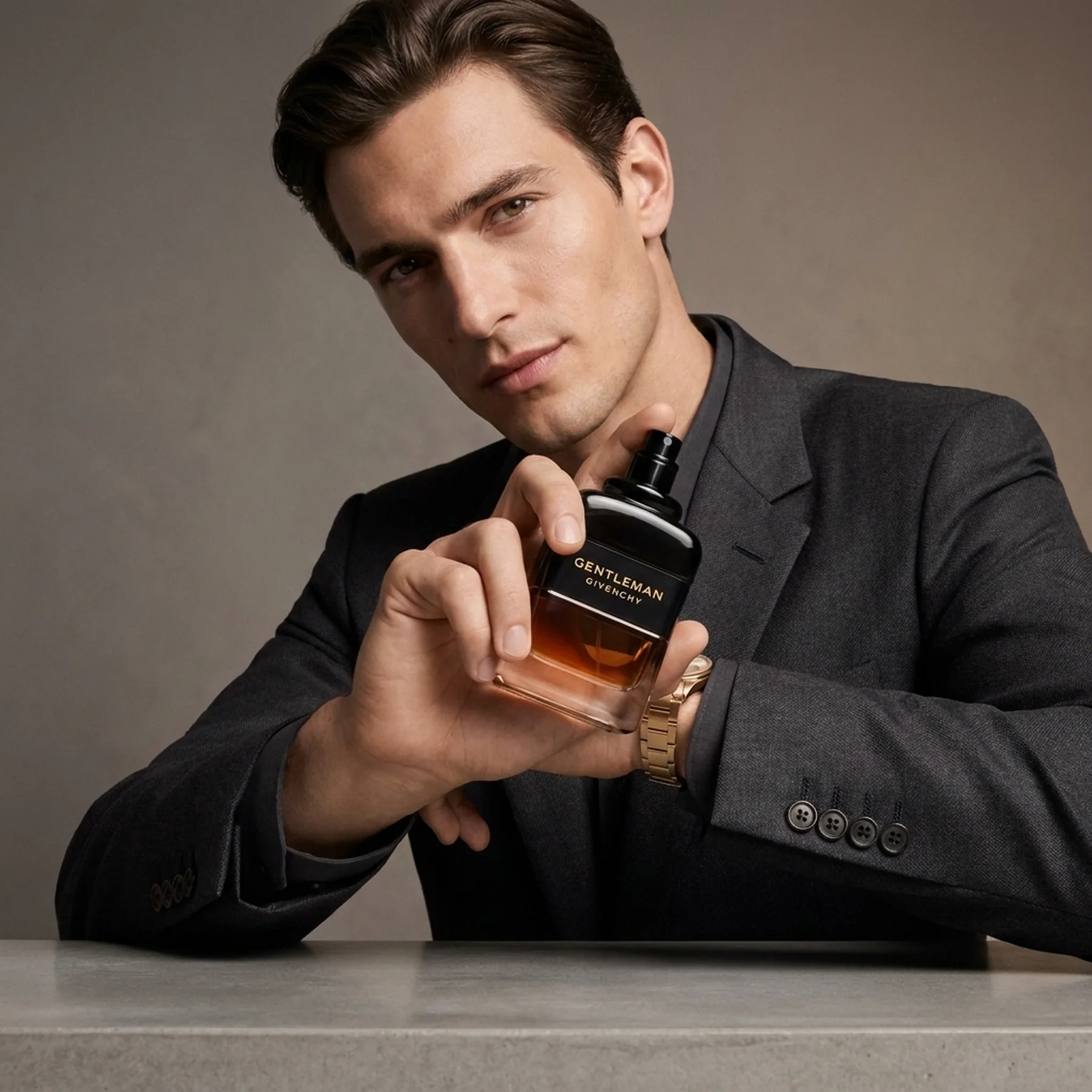 Парфюмированная вода для мужчин Givenchy Gentleman Reserve Privee 60 мл