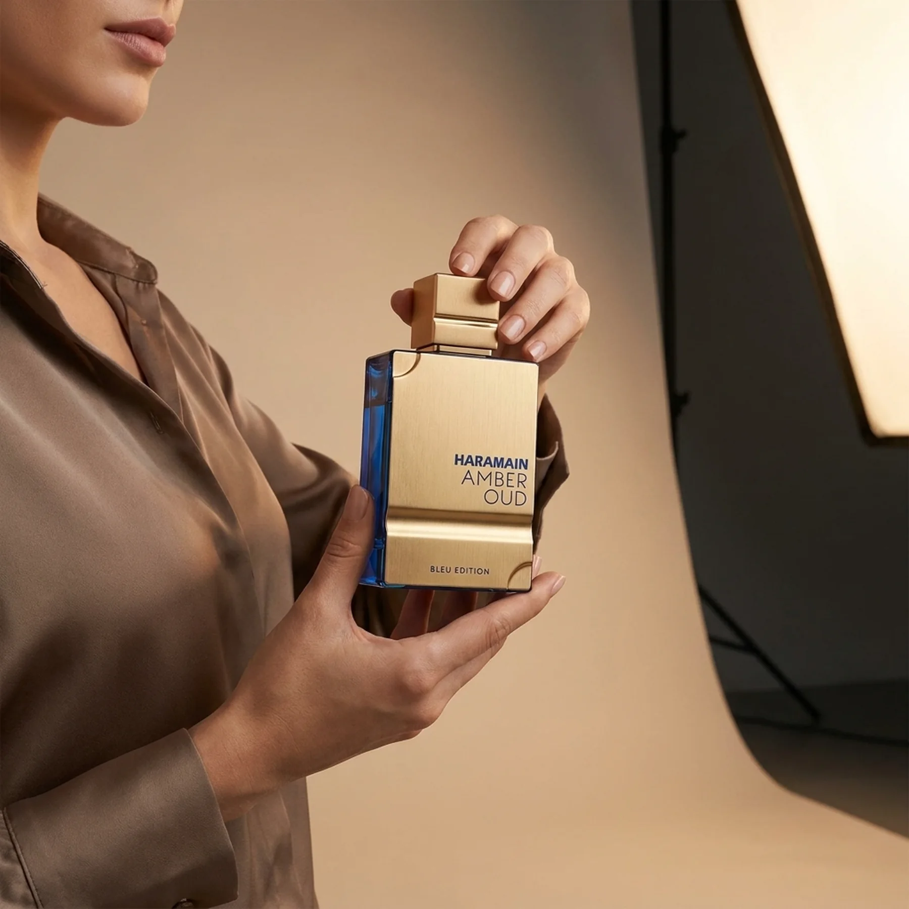 Парфюмированная вода для женщин Al Haramain Amber Oud Blue Edition 60 мл