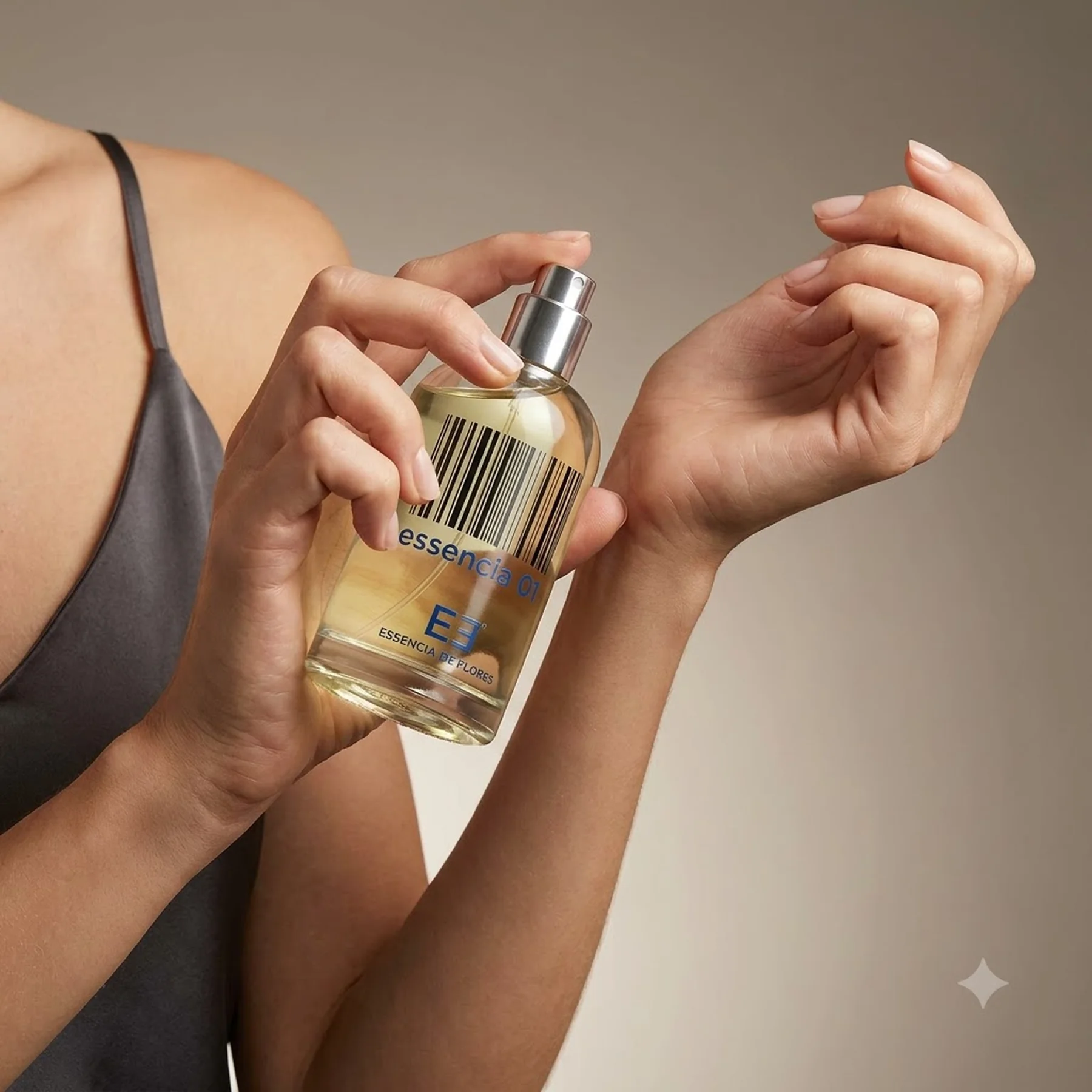 Парфюмированная вода для женщин Fragrance World Essencia 01 100 мл