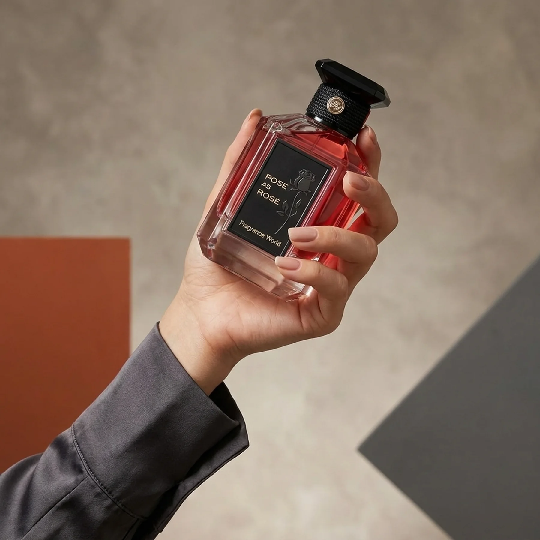 Парфюмированная вода для женщин Fragrance World Pose as Rose 100 мл