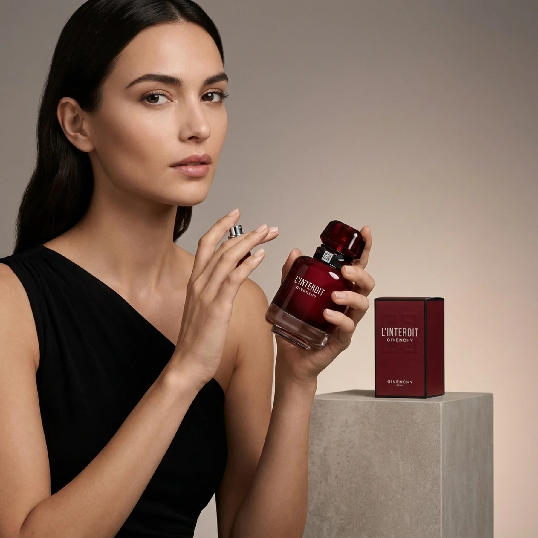 Парфумована вода для жінок Givenchy L'Interdit Rouge 35 мл