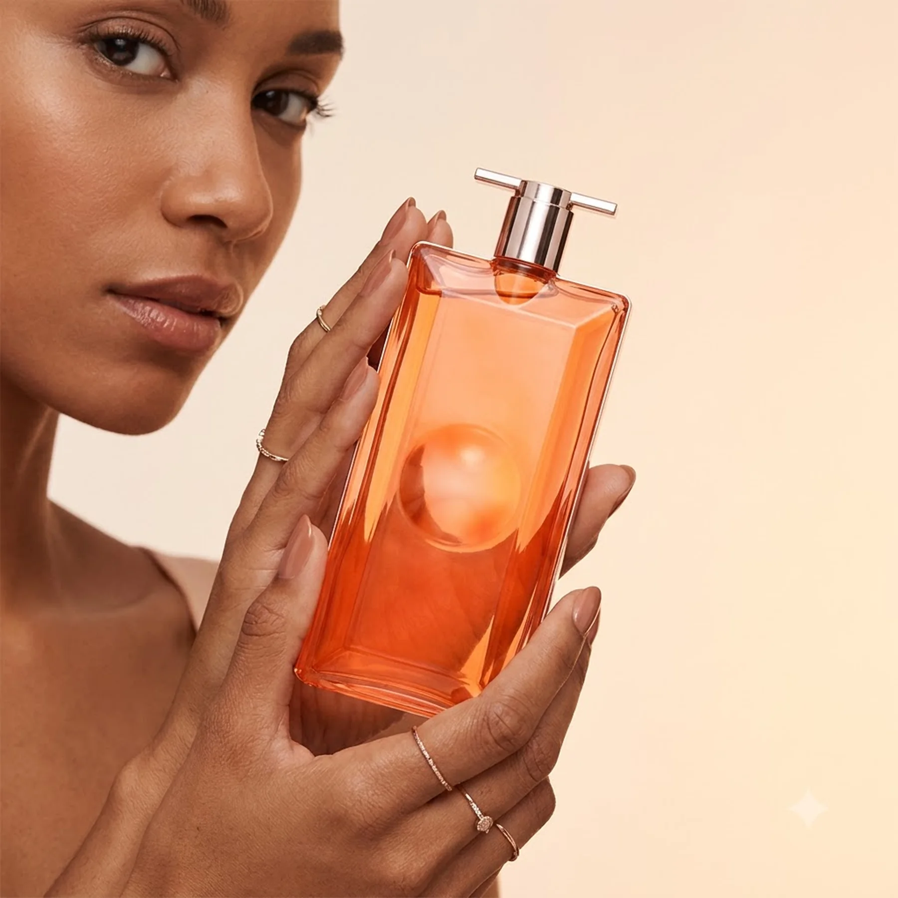 Парфюмированная вода для женщин Lancome Idole Peach'N Roses 100 мл