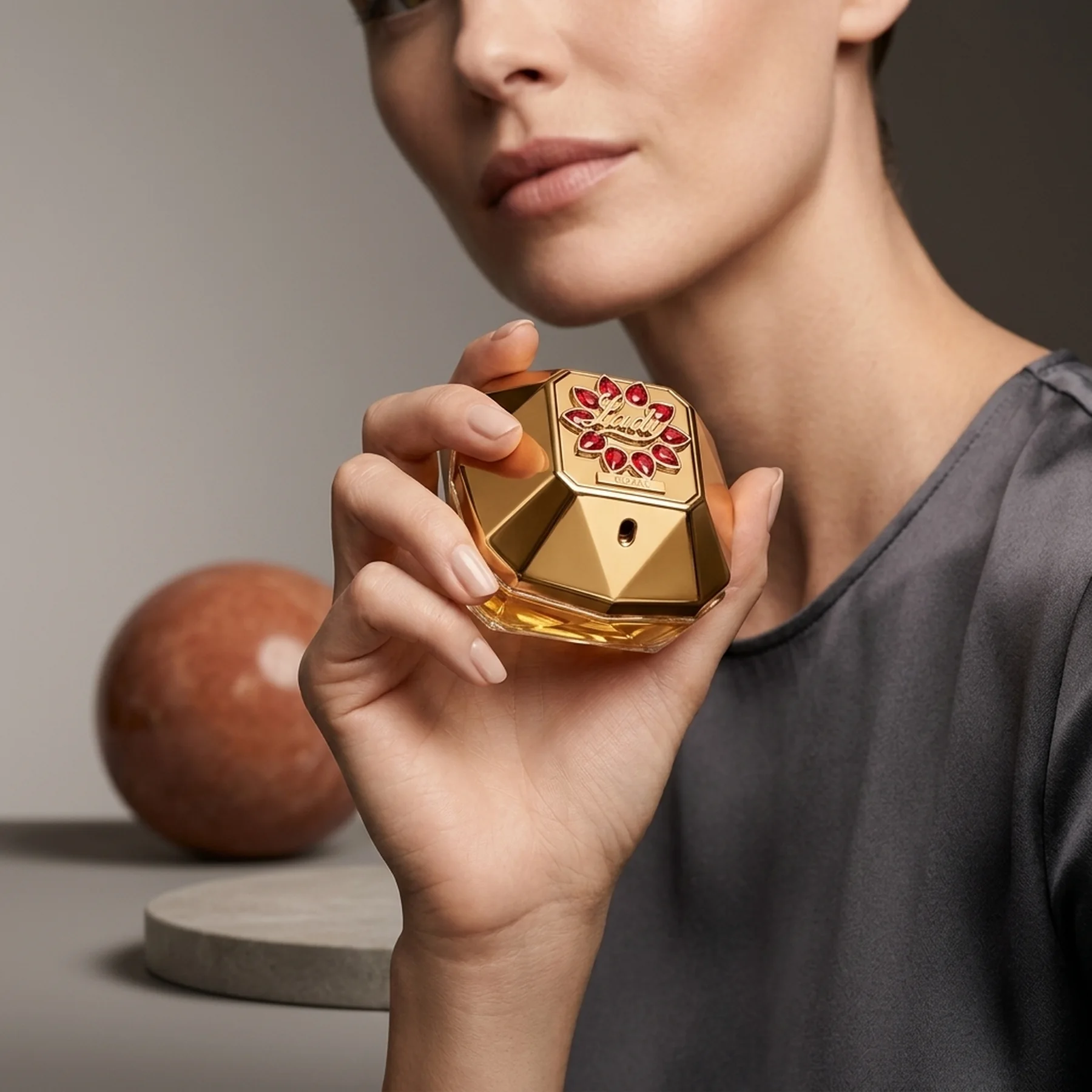 Парфюмированная вода для женщин Paco Rabanne Lady Million Royal Eau de Perfume 50 мл