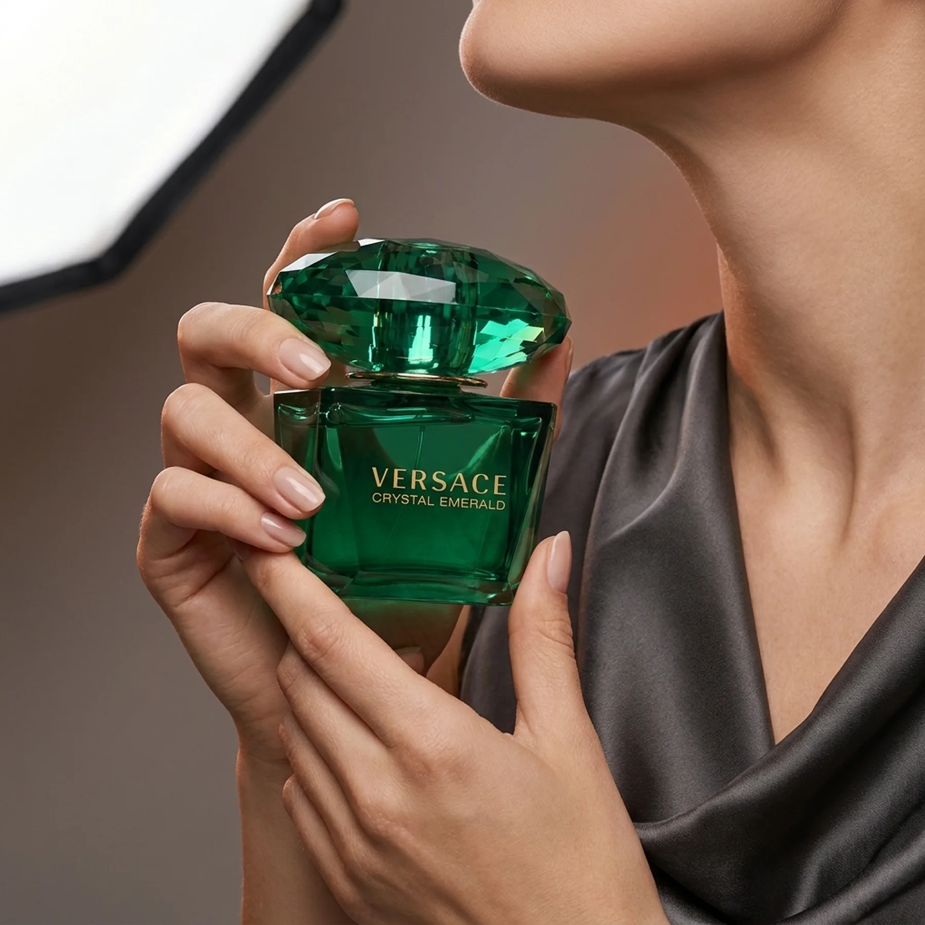 Парфюмированная вода для женщин Versace Crystal Emerald 50 мл
