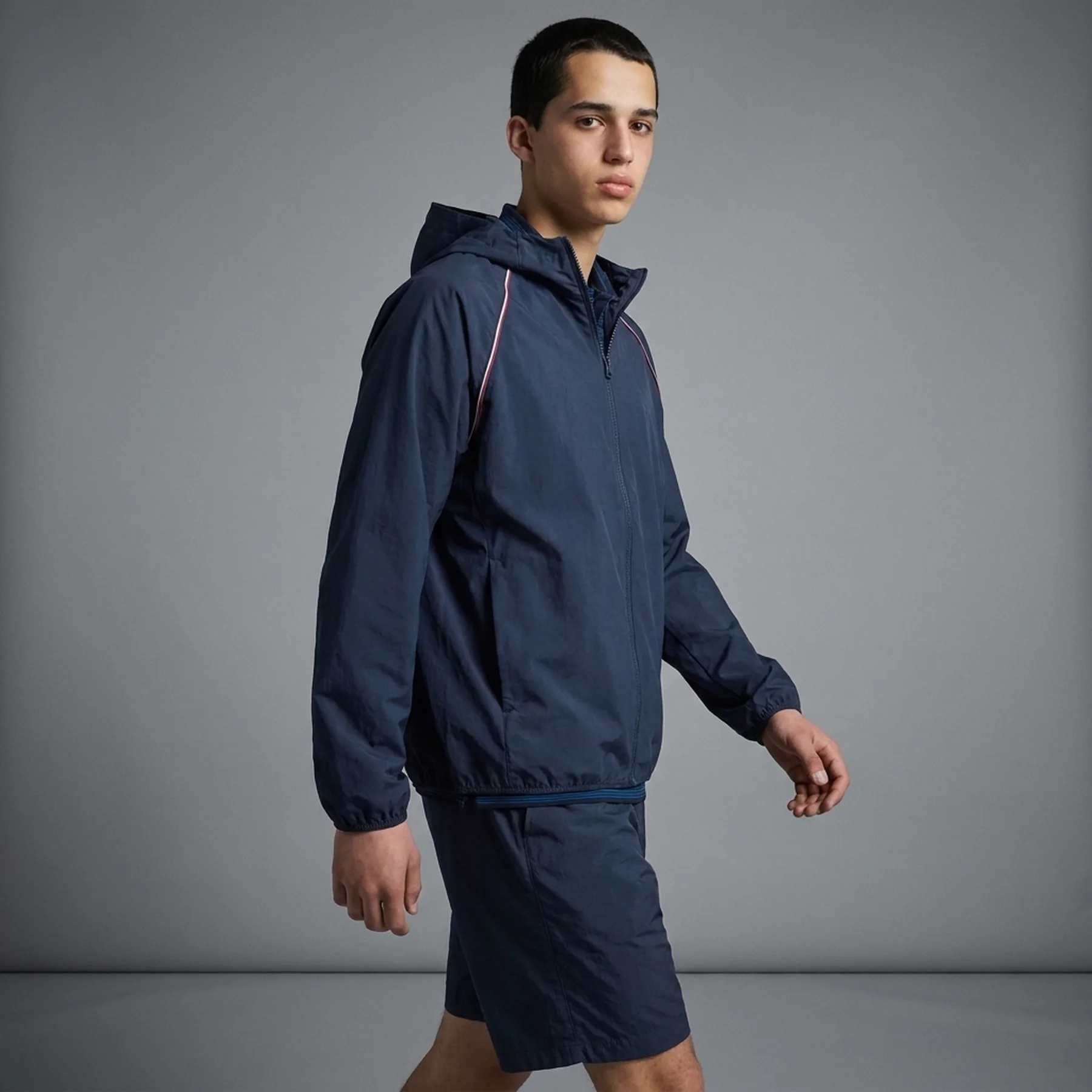 Парку Uniqlo легка куртка ветровка з капюшоном 1159818702