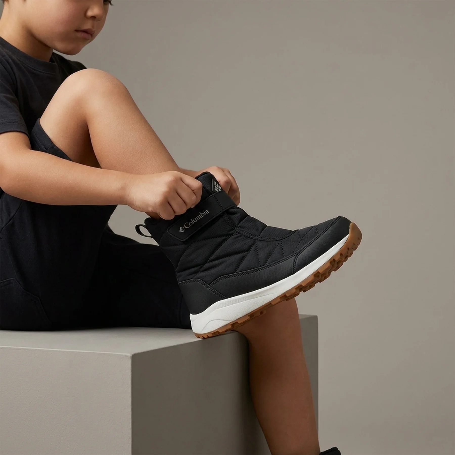 Підліткові утеплені чоботи YOUTH SNOWTROT™ MID 2078911010 Columbia 2 (33) Чорний