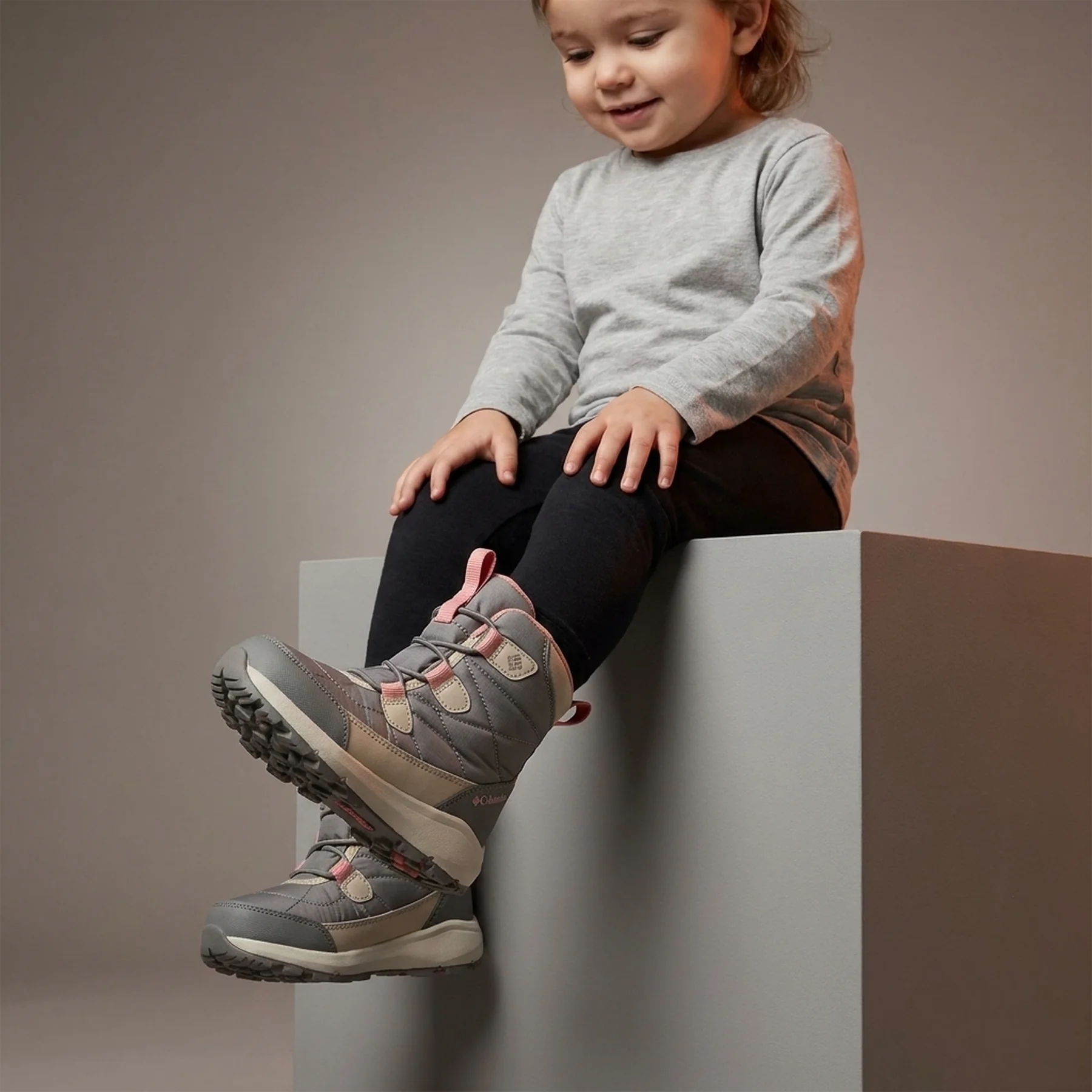 Підліткові утеплені чоботи YOUTH SNOWTROT™ MID 2078911395 Columbia 2 (33) Сірий
