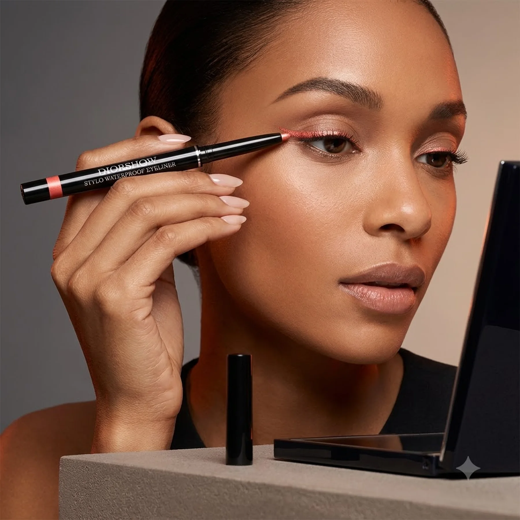 Подводка Dior Diorshow Stylo Waterproof Eyeliner 646 Pearly Coral