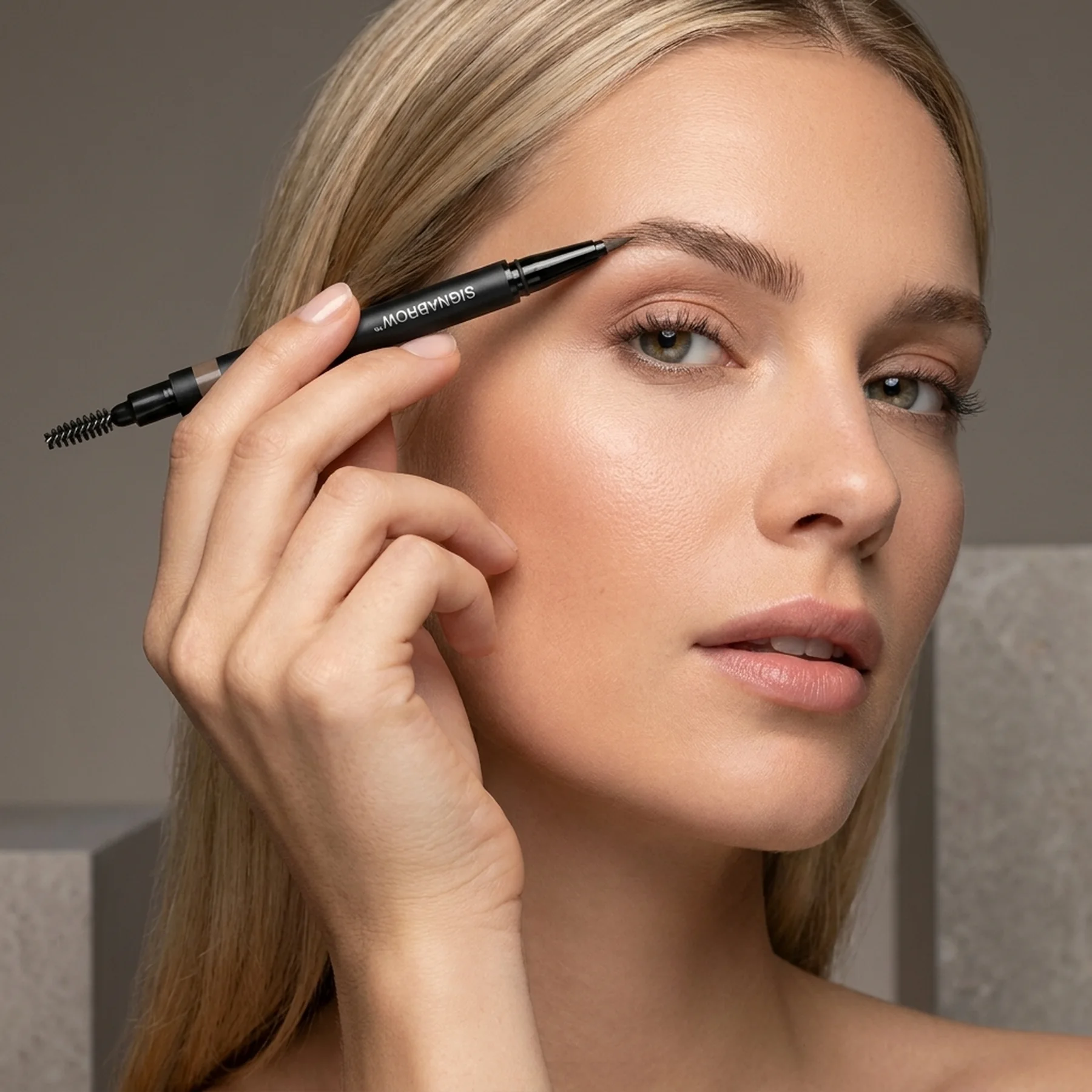 Подводка для бровей MESAUDA Signabrow Brow Pen 0.6 мл 101 BLONDE