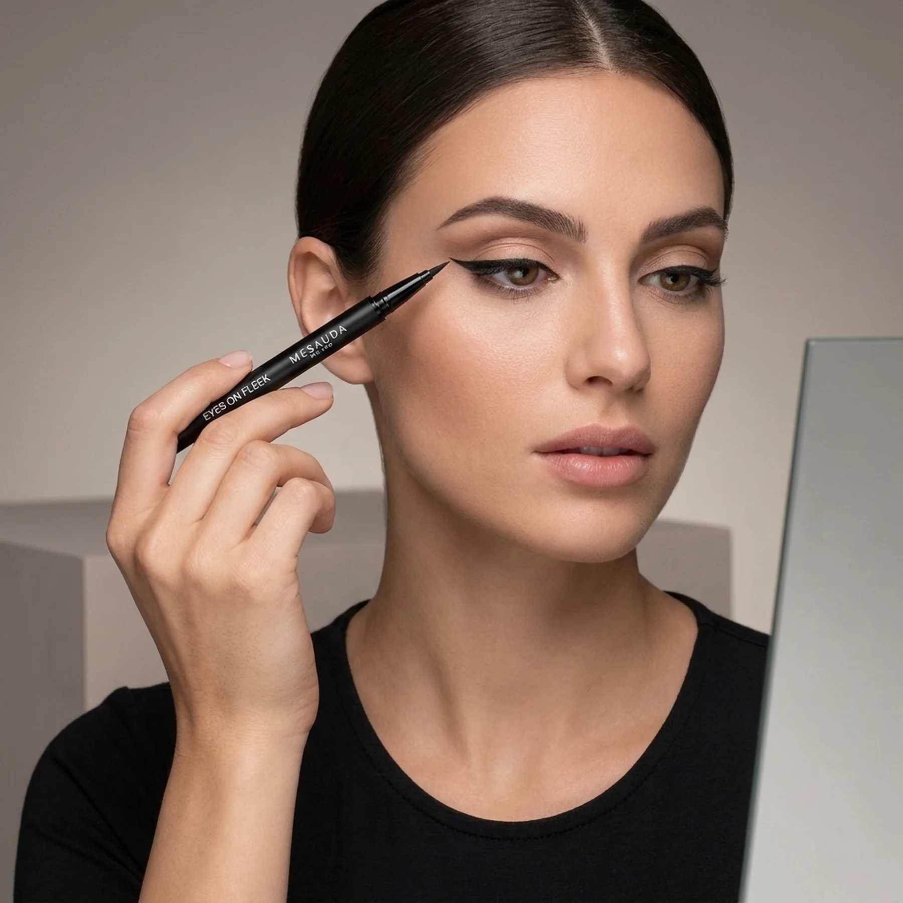 Подводка для глаз MESAUDA Eyes On Fleek 0.55 мл Black
