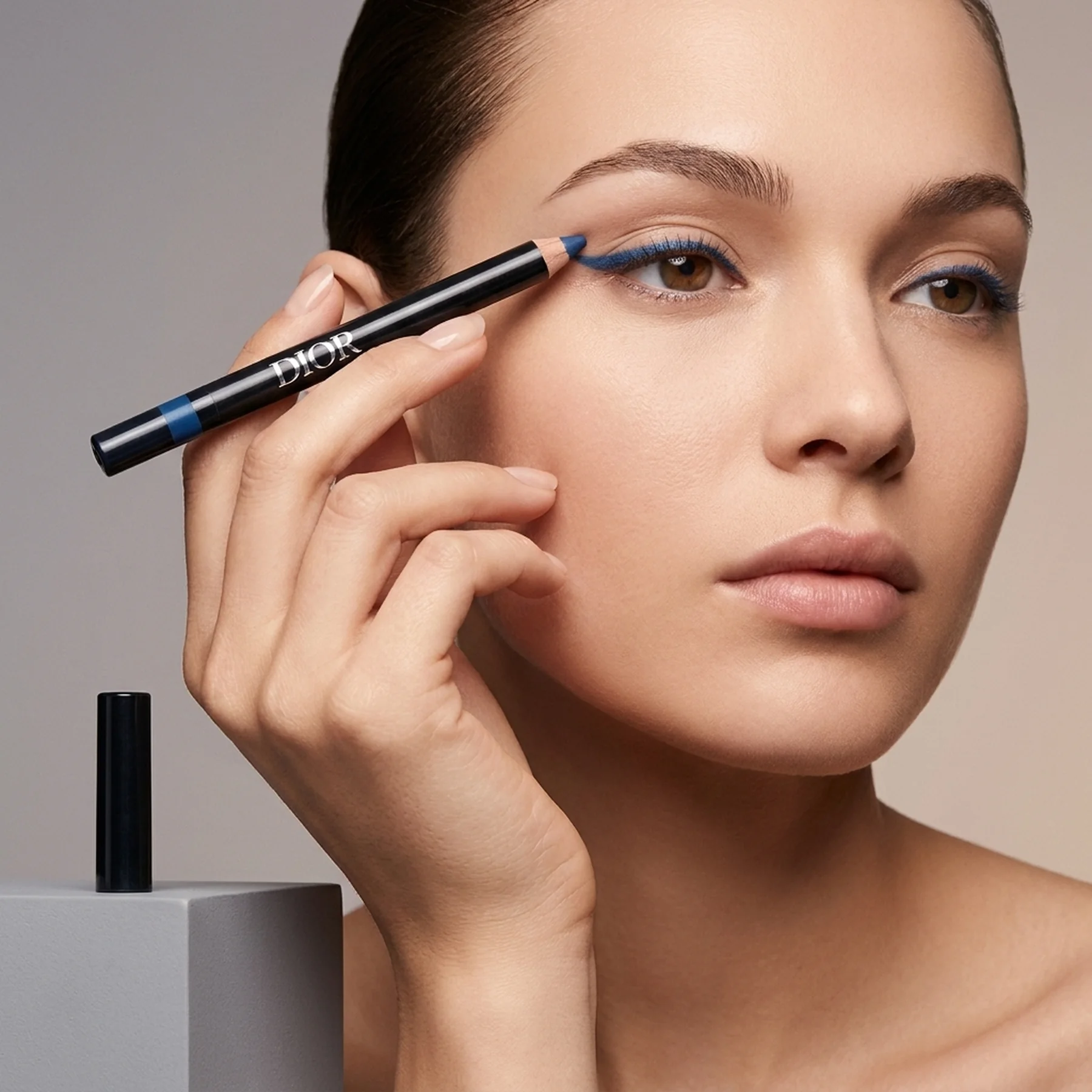 Подводка-карандаш Dior Diorshow On Stage Crayon 1.4 г 254 Blue
