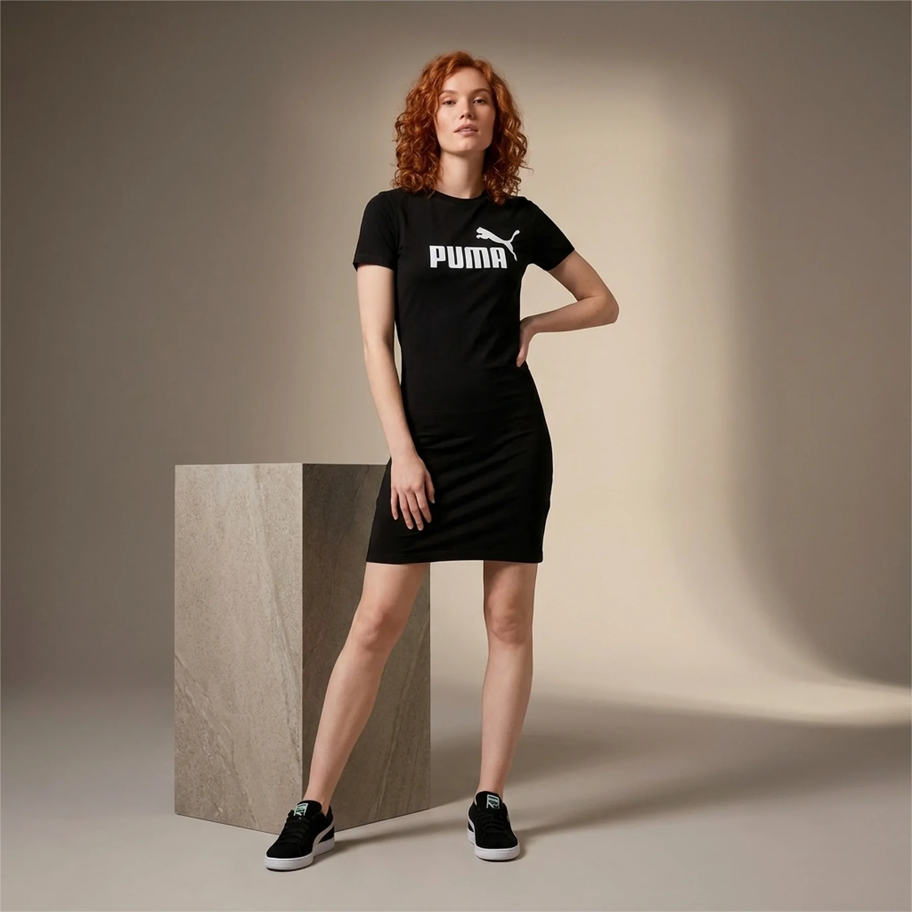 Плаття жіноче Puma Ess Slim Tee Dress (848349-01)