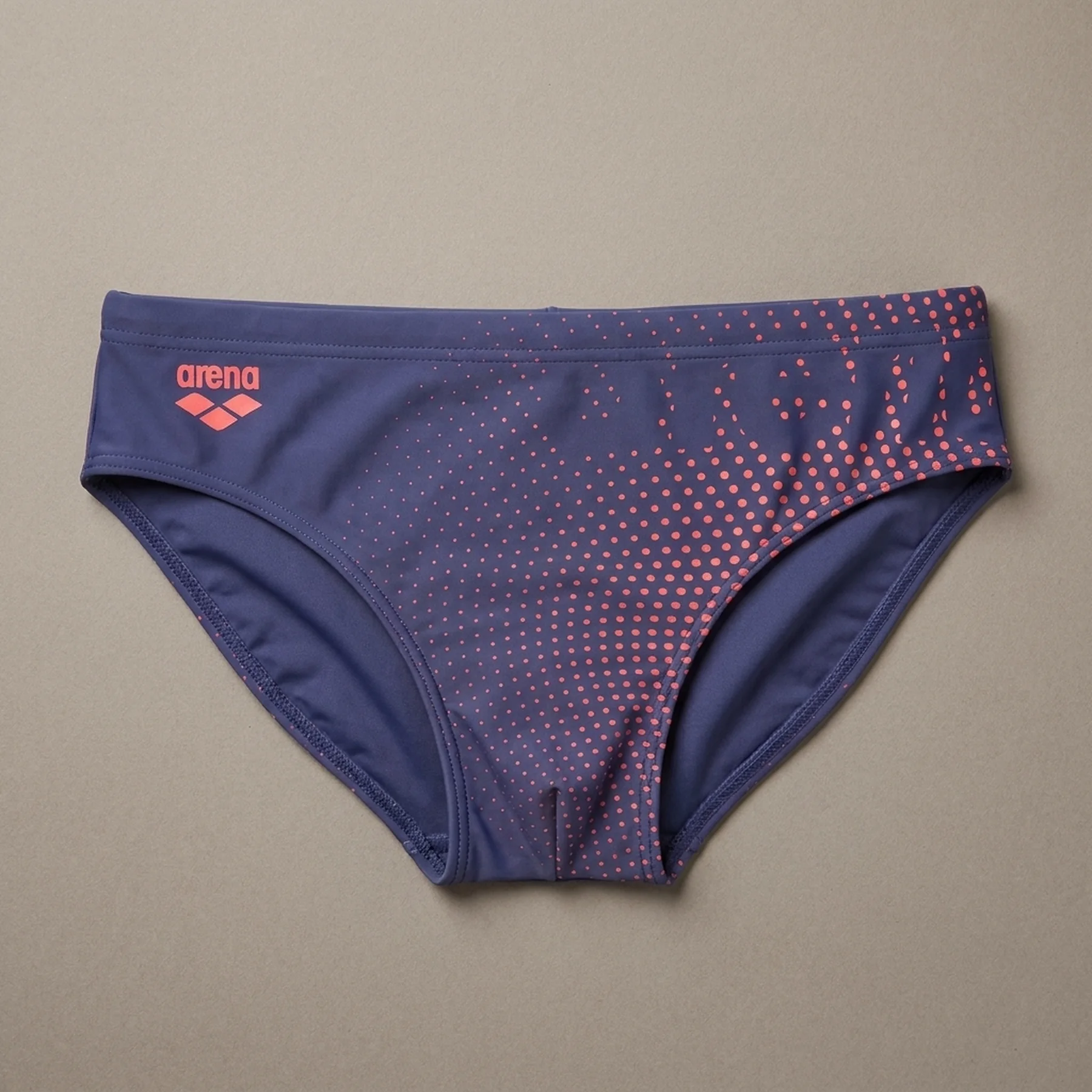 Плавки-сліпи для хлопчиків Arena DIM LIGHT SWIM BRIEFS фіолетовий Діт 128 см