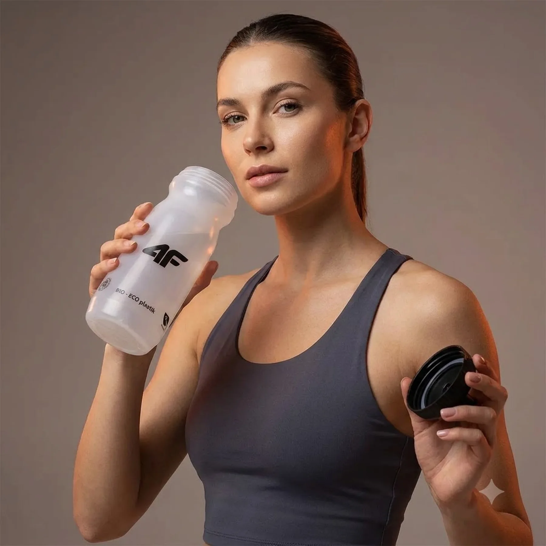 Пляшка для води 4FSS23ABOTU009-20S 4F ONE SIZE Чорний