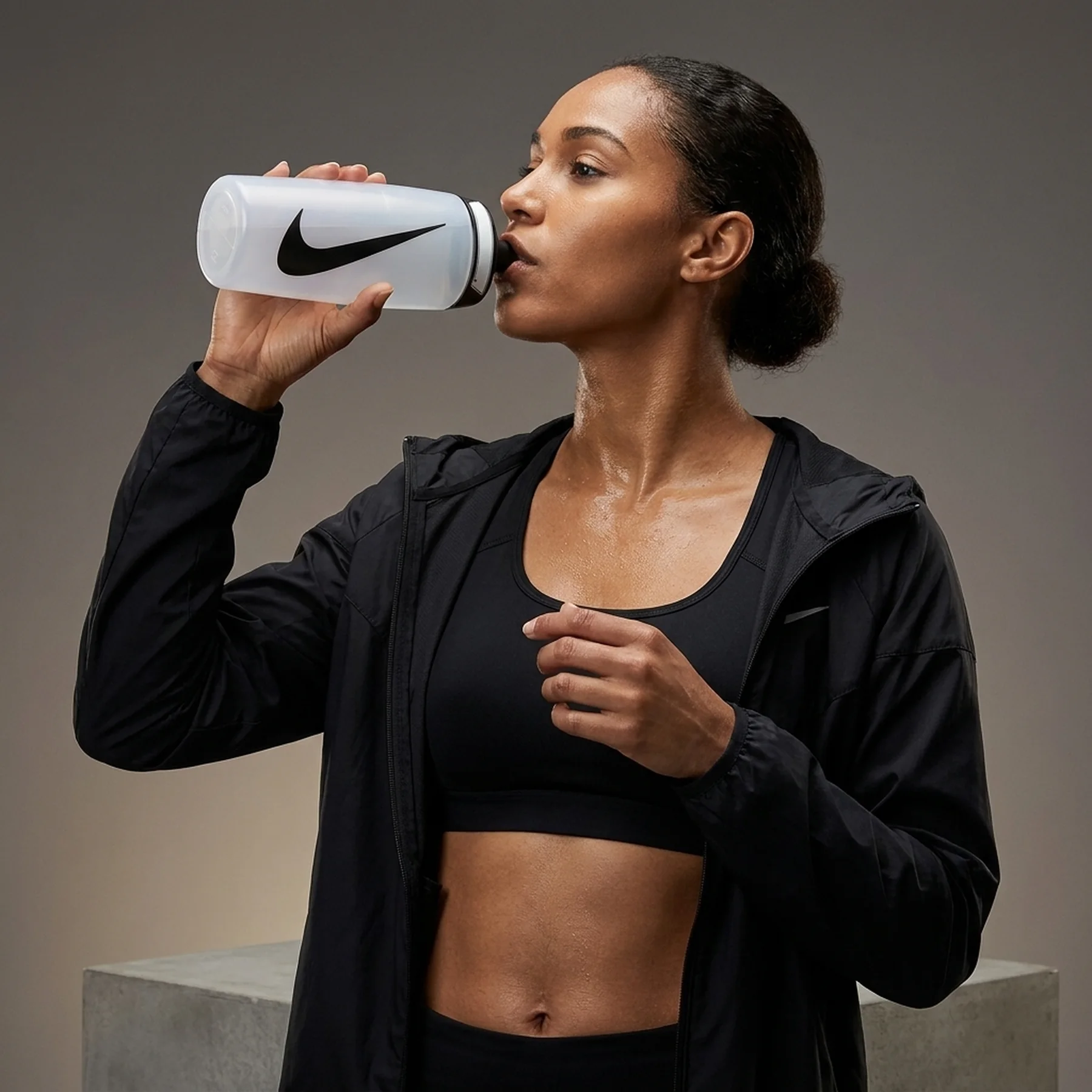 Пляшка для води Nike Refuel Bottle 18 Oz (N.100.7665.125.18)