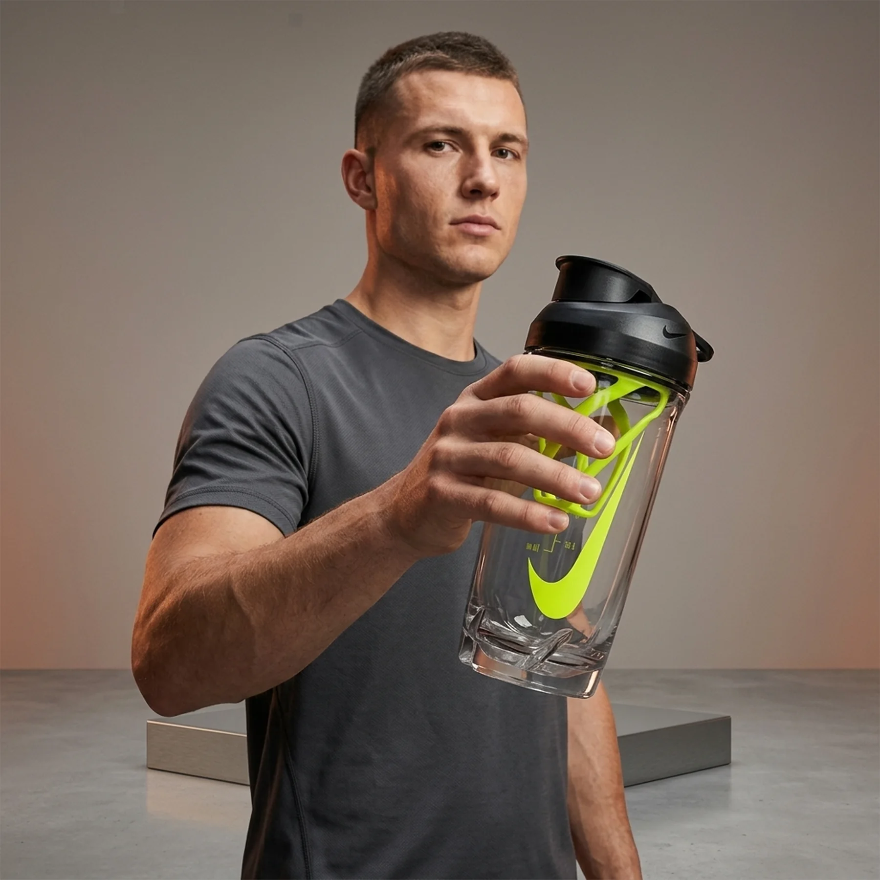 Пляшка для води Nike Tr Recharge Shaker Bottle 16 Oz (N.101.2242.914.16)