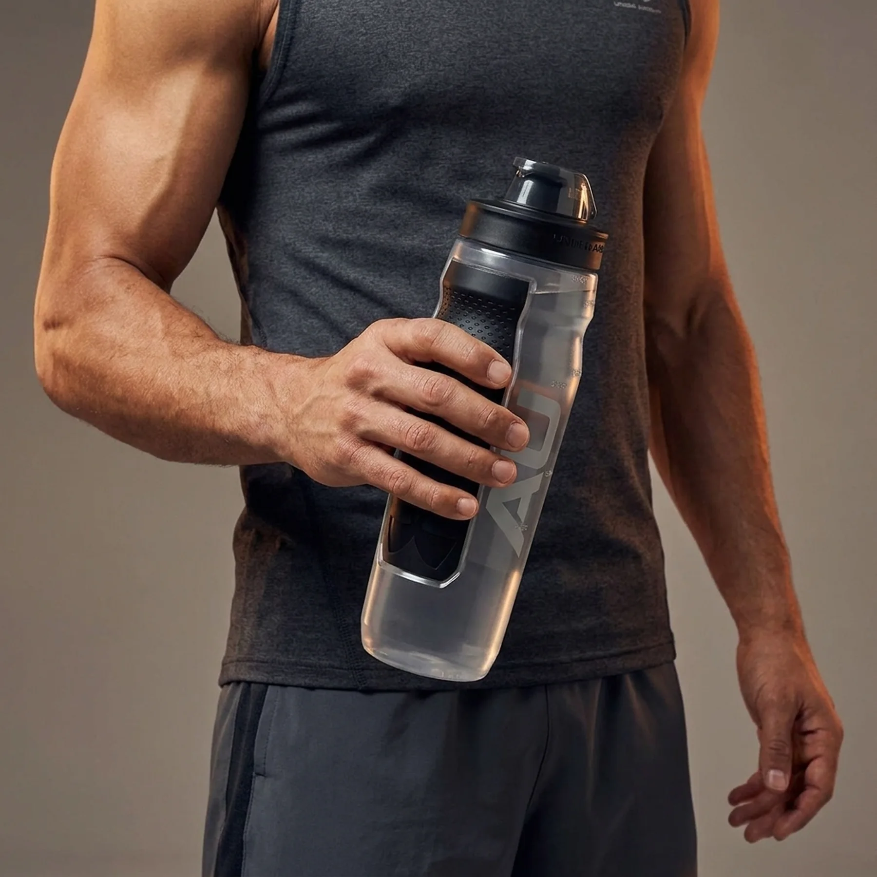 Пляшка для води Under Armour 32Oz Playmaker Squeeze (UA70320-80001)