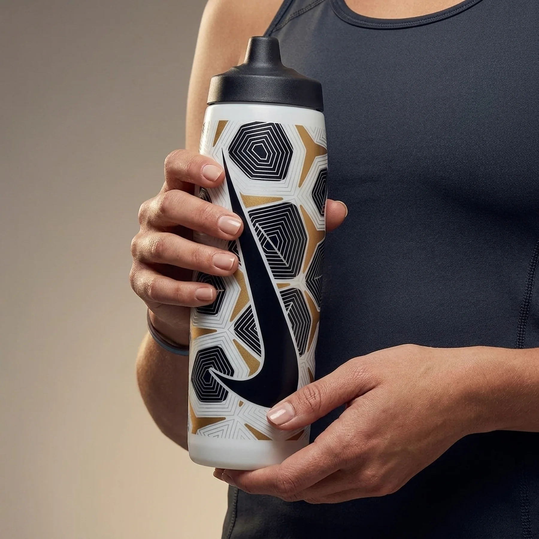 Пляшка Nike REFUEL BOTTLE 32 OZ мультиколор 946 мл