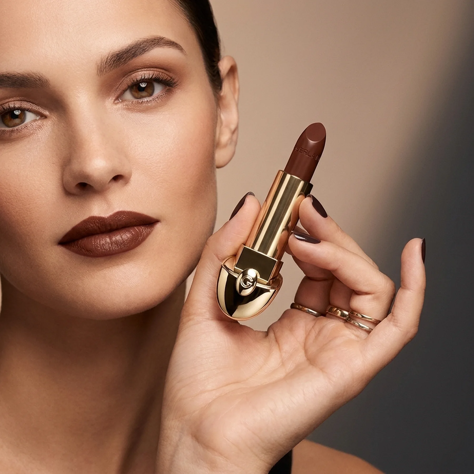 Помада для губ Guerlain Rouge G Care Satin Lipstick 3.5 г 19 Le Brun Intense