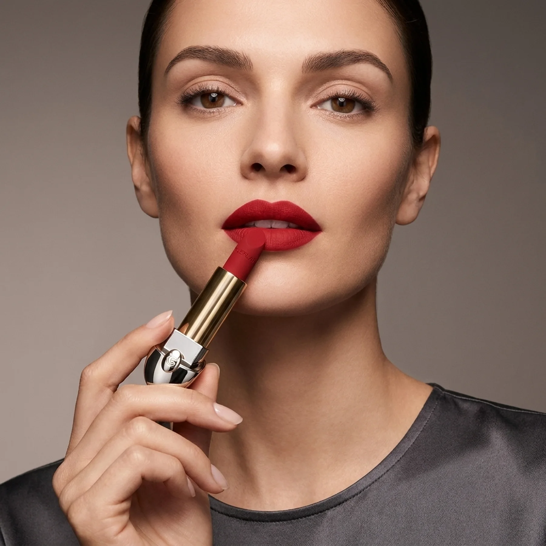 Помада для губ Guerlain Rouge G Velvet Lipstick Refill 3.5 г 880 Le Rouge Rubis