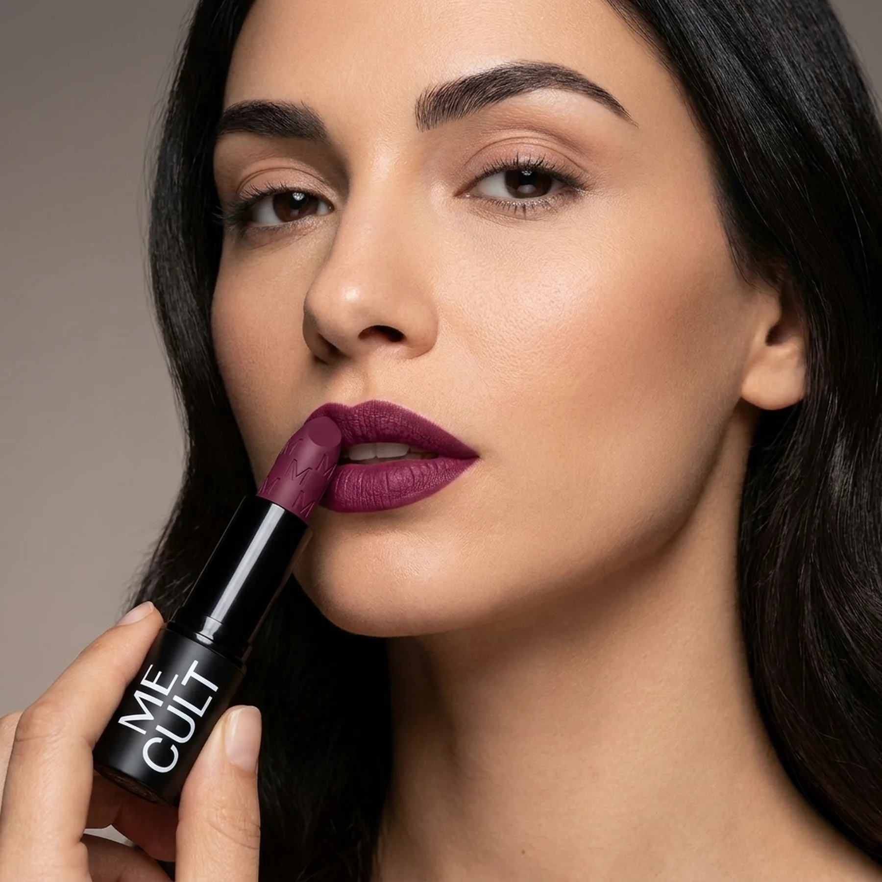 Помада для губ MESAUDA Cult Matte Lipstick 3.5 мл 215 Trendsetter