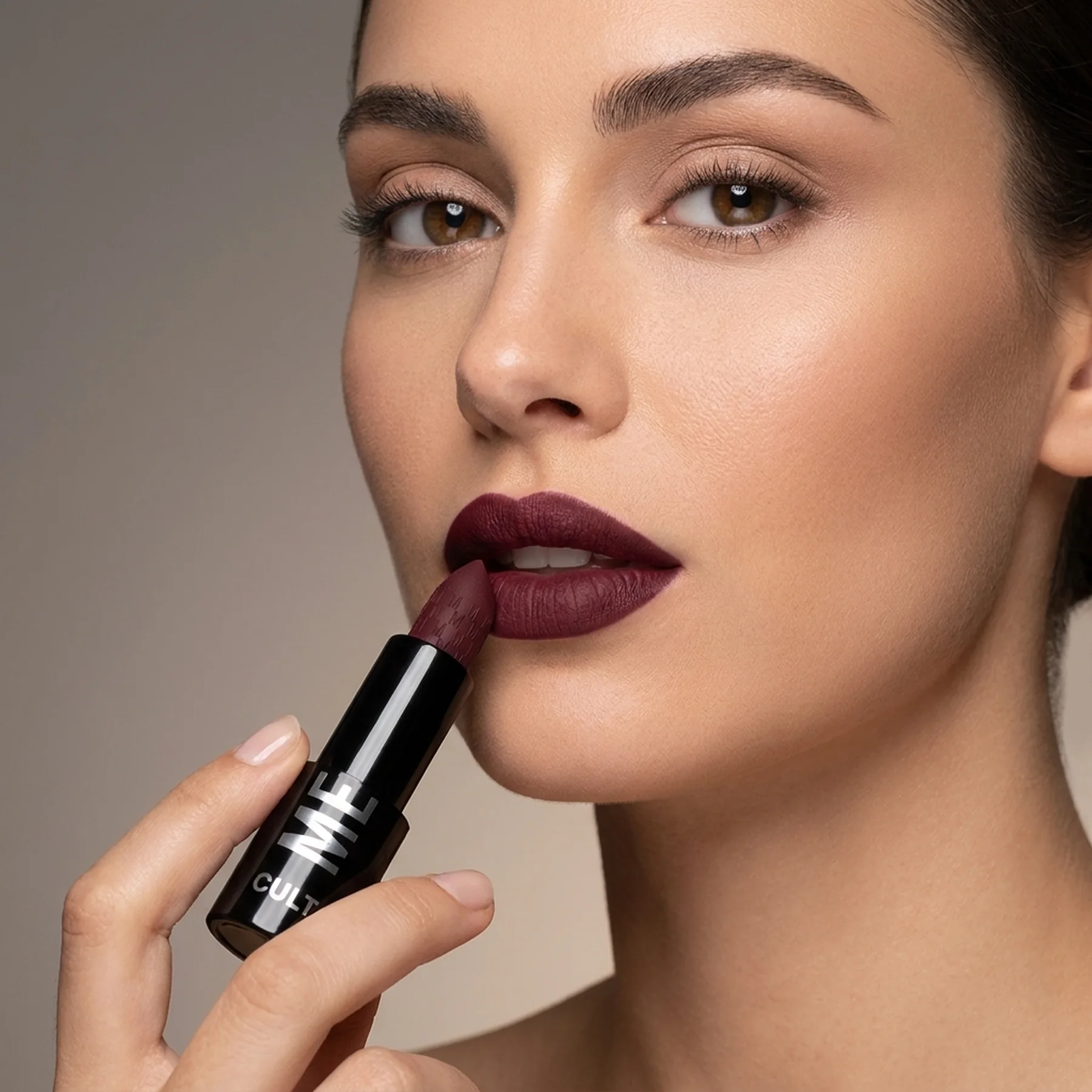Помада для губ MESAUDA Cult Matte Lipstick 3.5 мл 218 Succulent