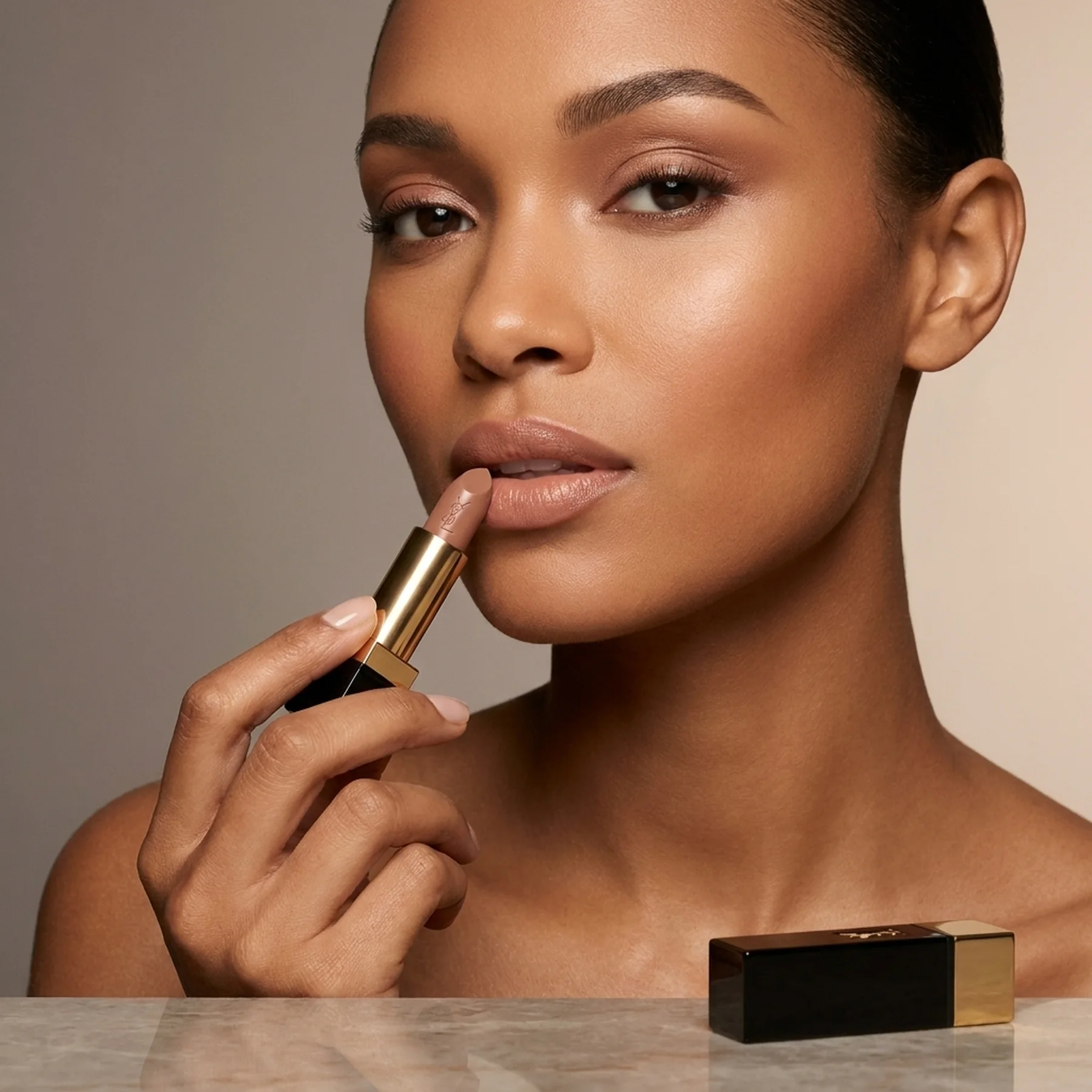 Помада для губ Yves Saint Laurent Rouge Pur Couture Satin Lipstick 3.8 мл N16 Beige Affair