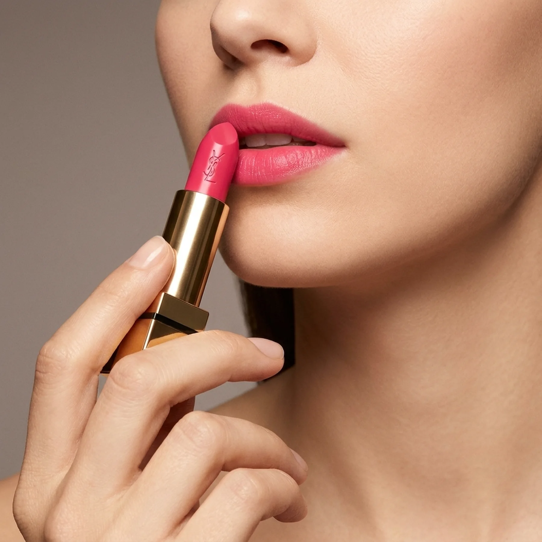 Помада для губ Yves Saint Laurent Rouge Pur Couture Satin Lipstick 3.8 мл P3 Pink Tuxedo