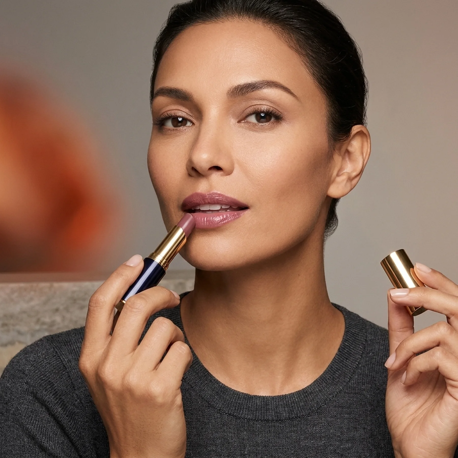 Помада Estee Lauder Pure Color Melt-On Glosstick 1.8 мл 513 Melted Mauve