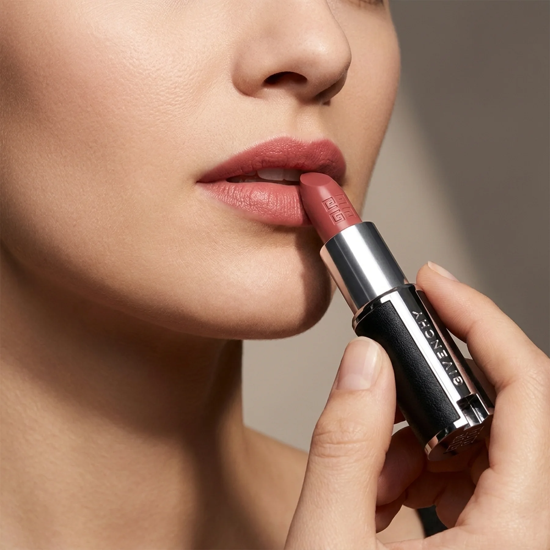Помада Givenchy Le Rouge Interdit Intense Silk 3.4 г 230 ROSE BOISE