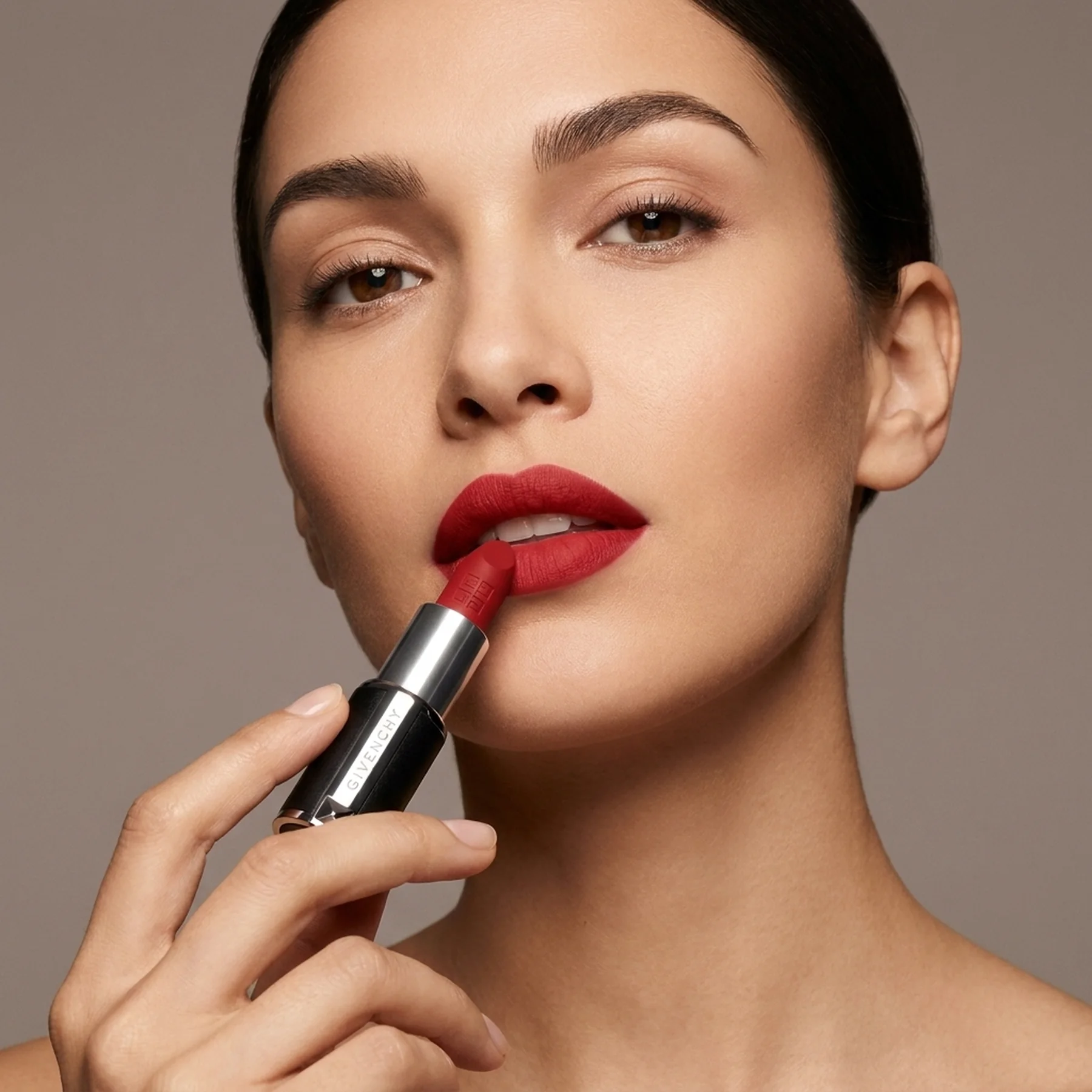 Помада Givenchy Le Rouge Velvet Matte Long-Lasting Lipstick 2.3 г R37 ROUGE SEPARABLES