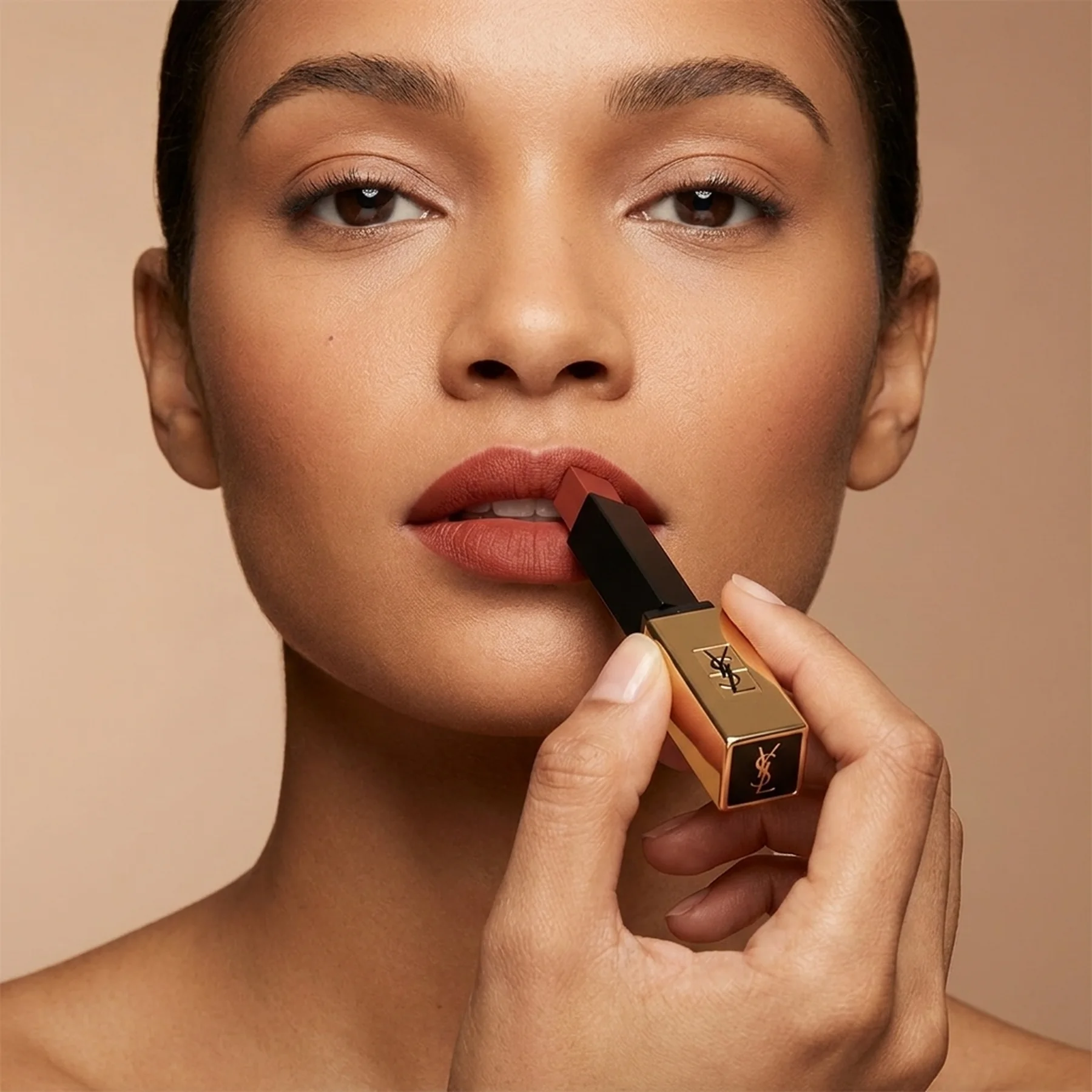 Помада Yves Saint Laurent Rouge Pur Couture The Slim 2.2 г 35 Loud Brown