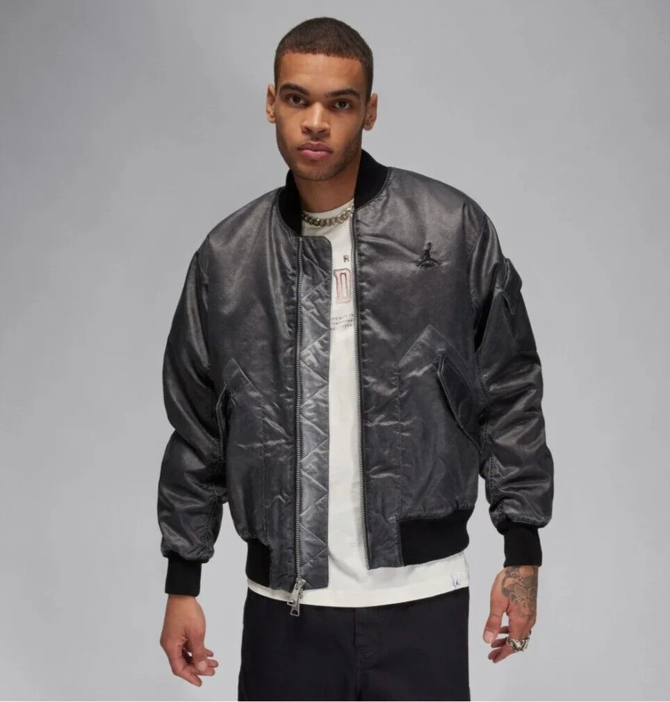 Вітровка чоловіча Jordan Renegade Essentials Washed (FN6543-010)