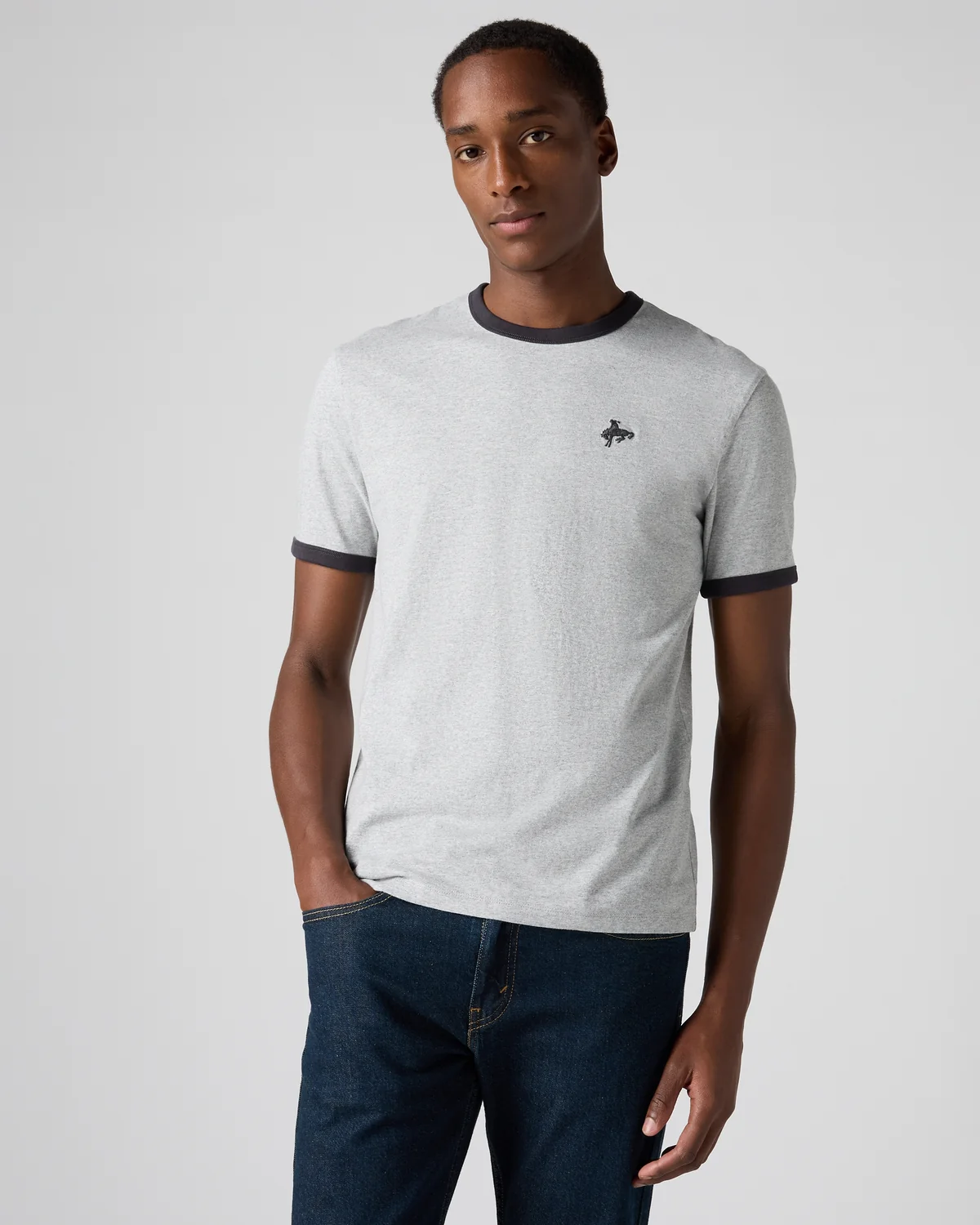 Жіноча футболка Levi's 1159858337