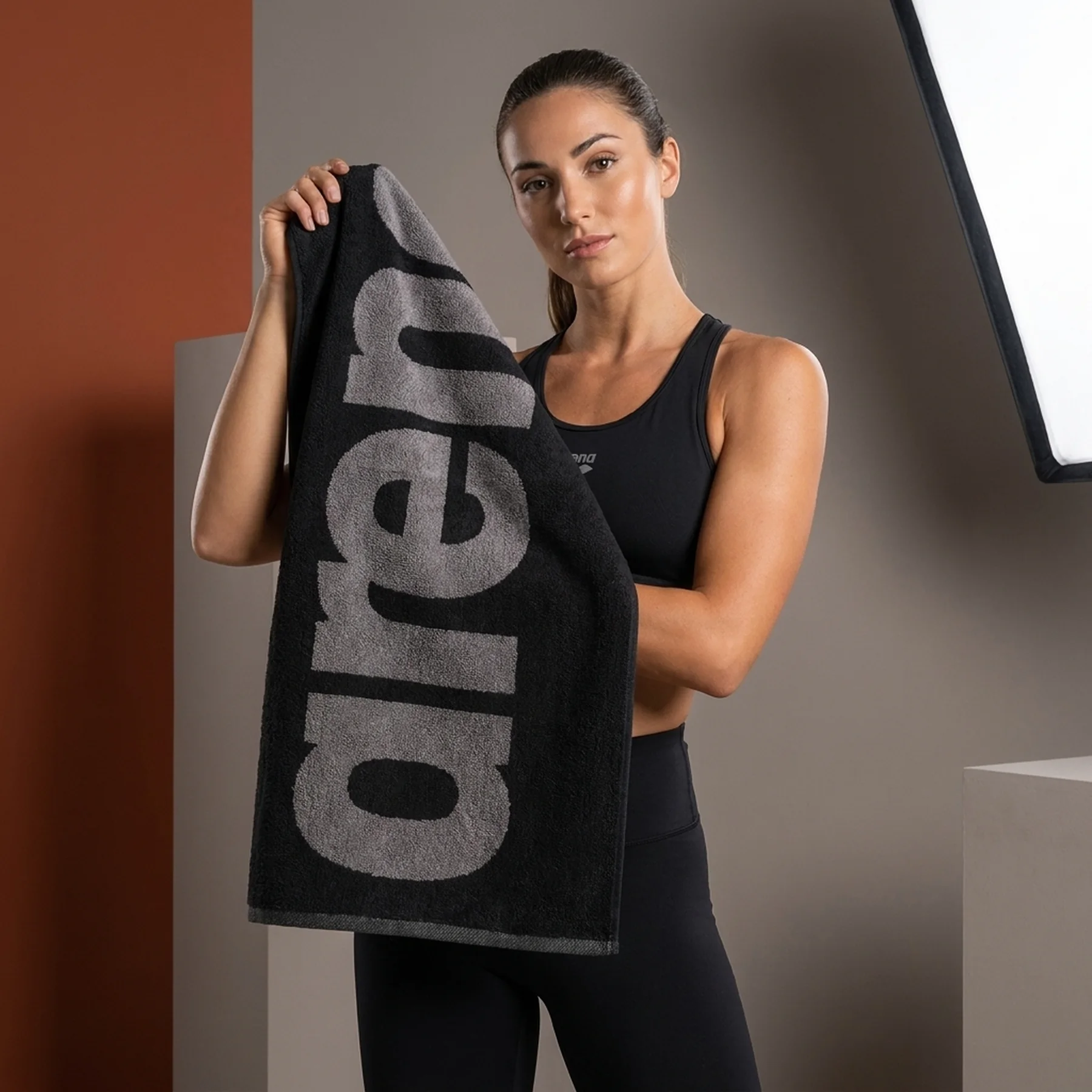 Аксесуари для тренувань Arena Gym Soft Towel (001994-550)