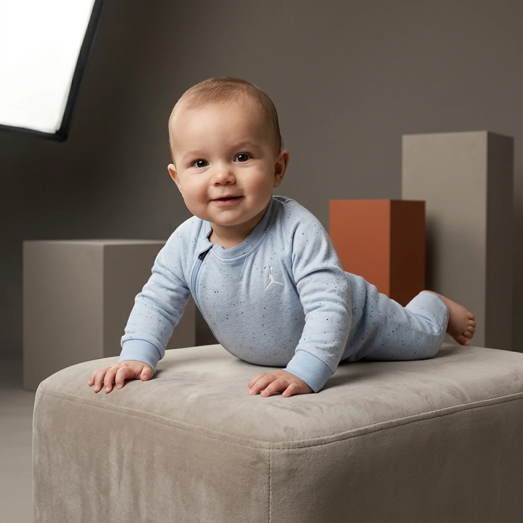 Спортивний костюм дитячий Jordan Nep Baby Onesie Light Blue (65D682-U3C)