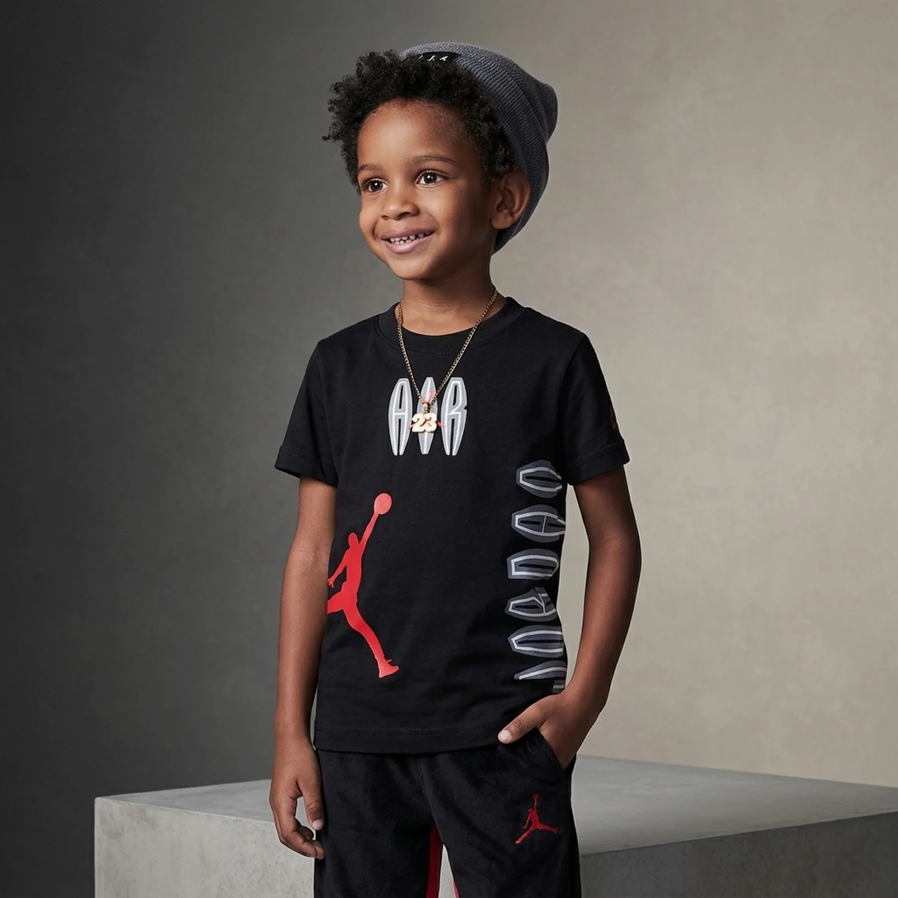 Футболка дитяча Jordan Multi Hit Tee T- Shirt Black (85B720-023)