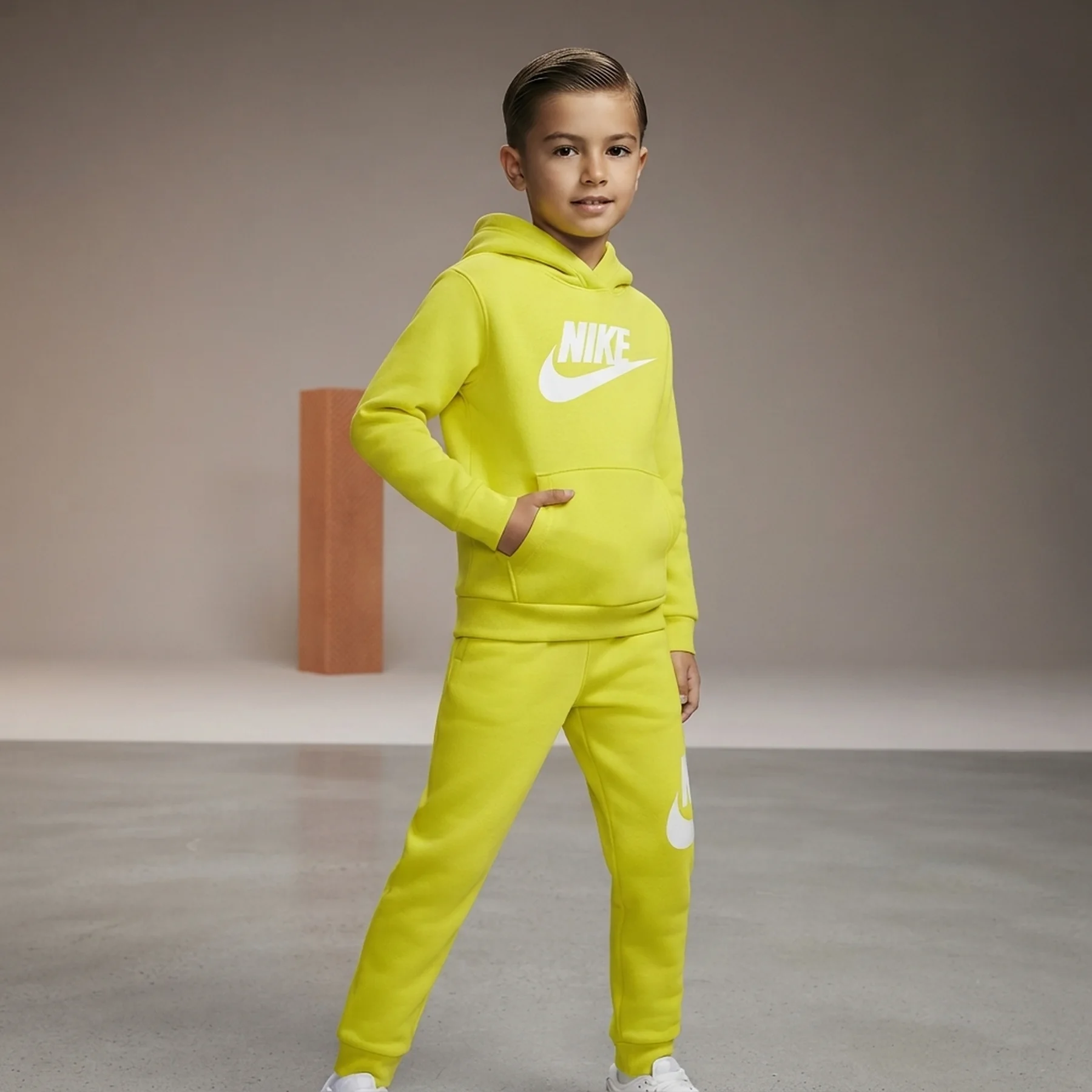 Спортивний костюм дитячий Nike Club Fleece (86L135-Y2N)