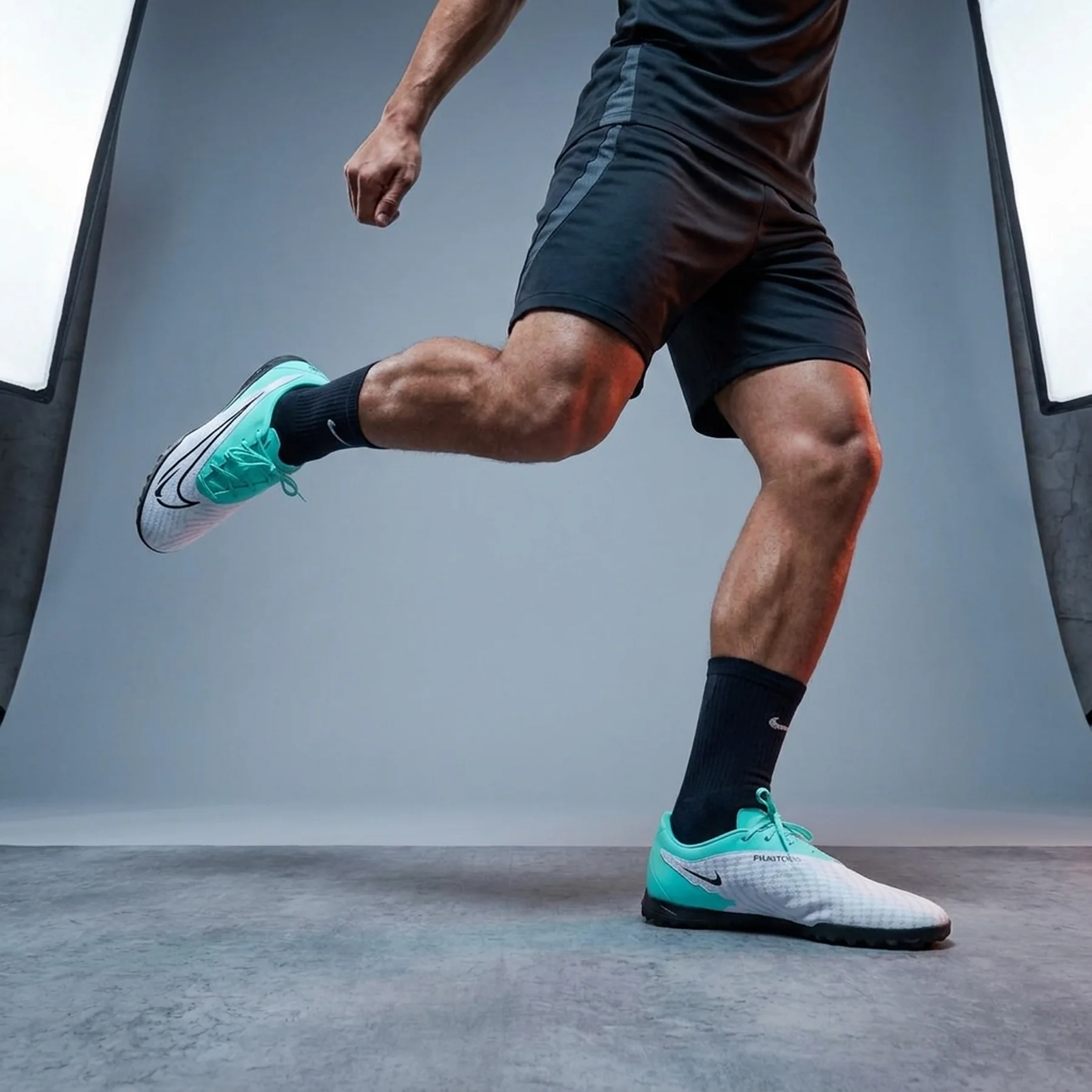 Чоловічі бутси Nike Phantom Gx Academy Tf DD9477-300
