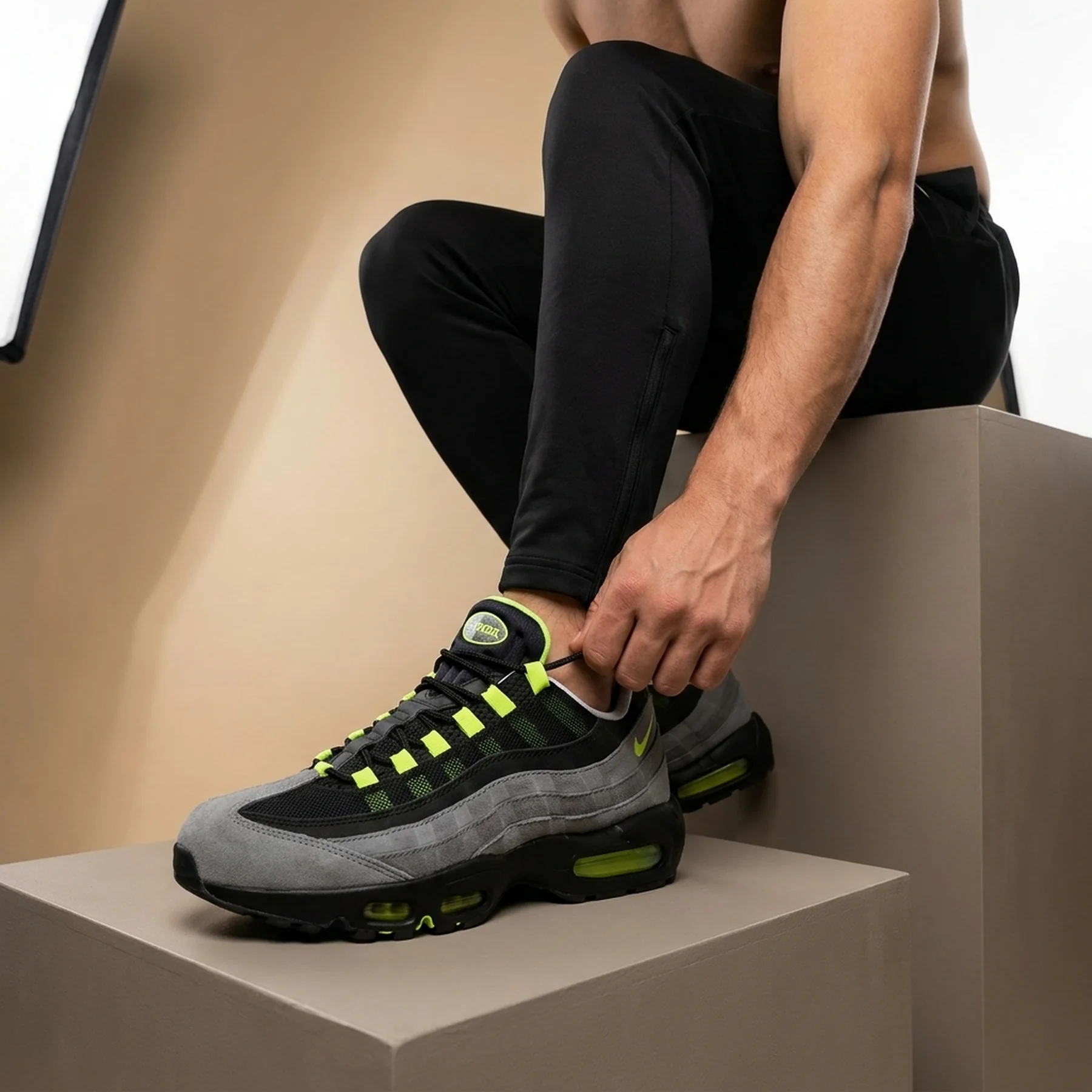 Кросівки чоловічі Nike Air Max 95 Black (FV4710-001)