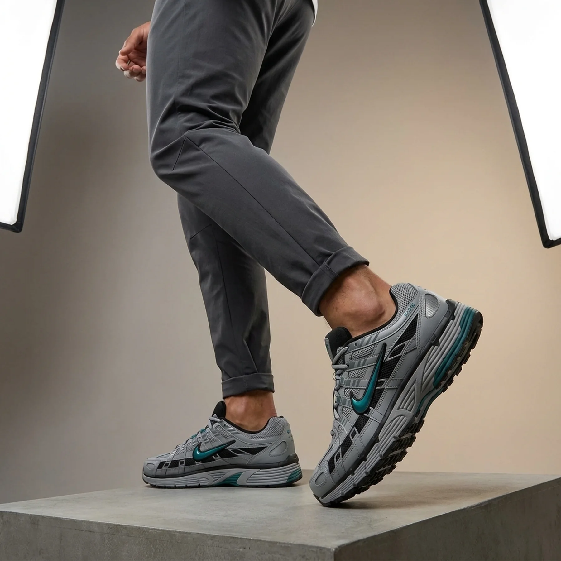 Кросівки унісекс Nike P-6000 Tech (IF6199-003)