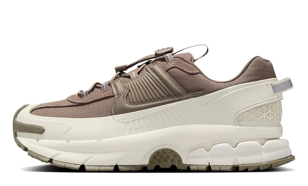 Кросівки жіночі Nike Zoom Vomero Roam (HQ2181-006)