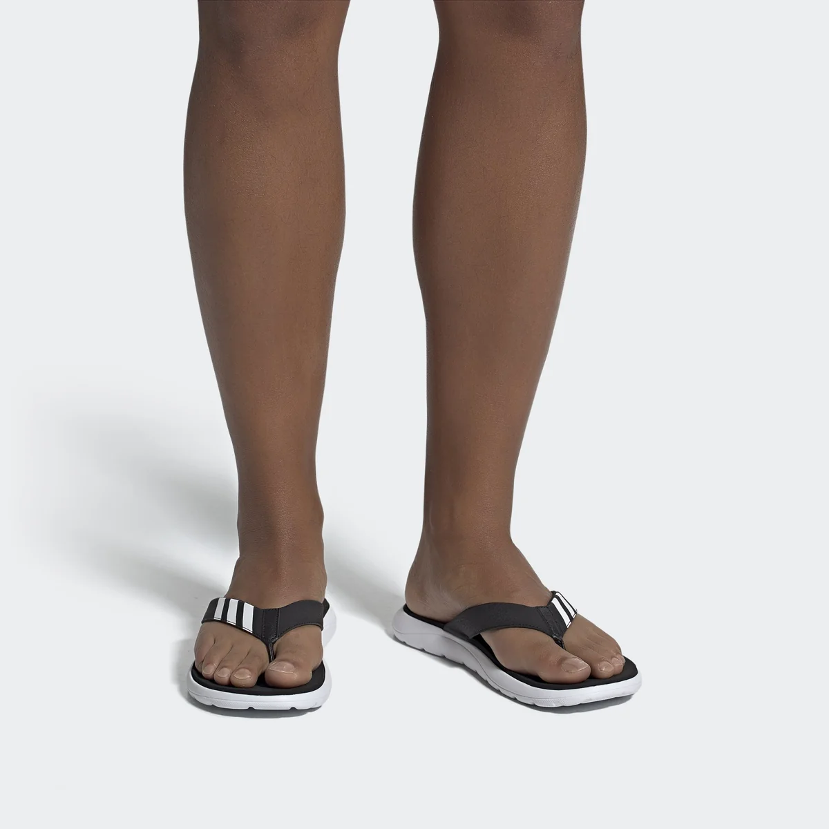 Тапочки чоловічі Adidas Comfort Flip Flop Black/White (EG2069)