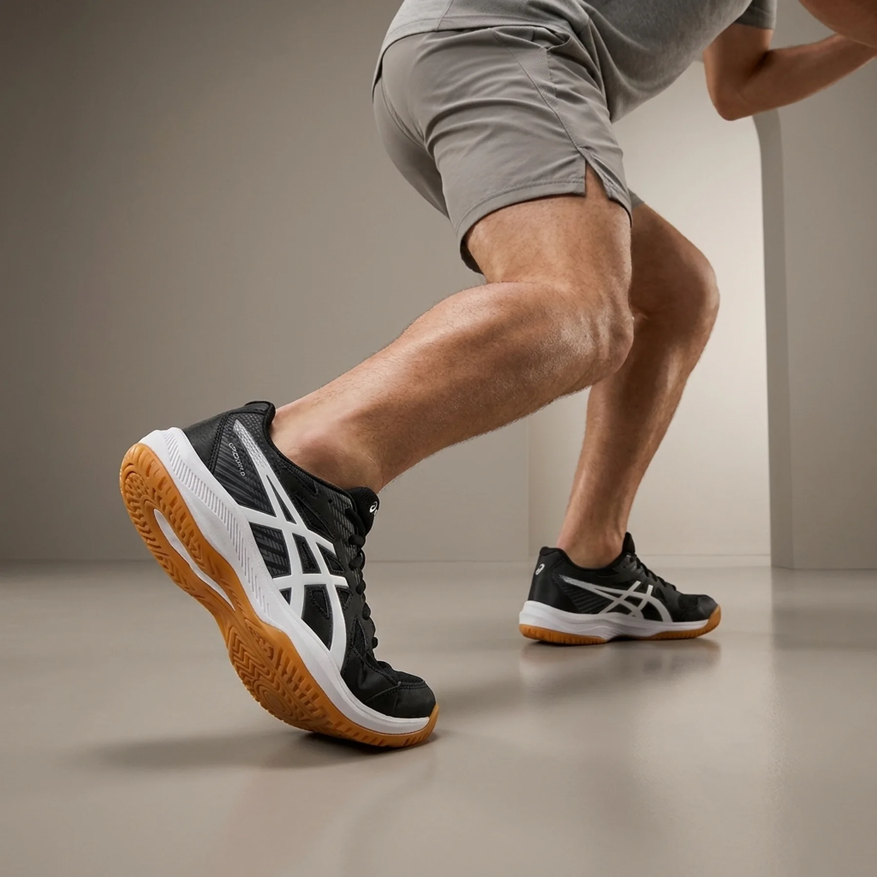 Кросівки для сквошу чоловічі Asics Upcourt 6