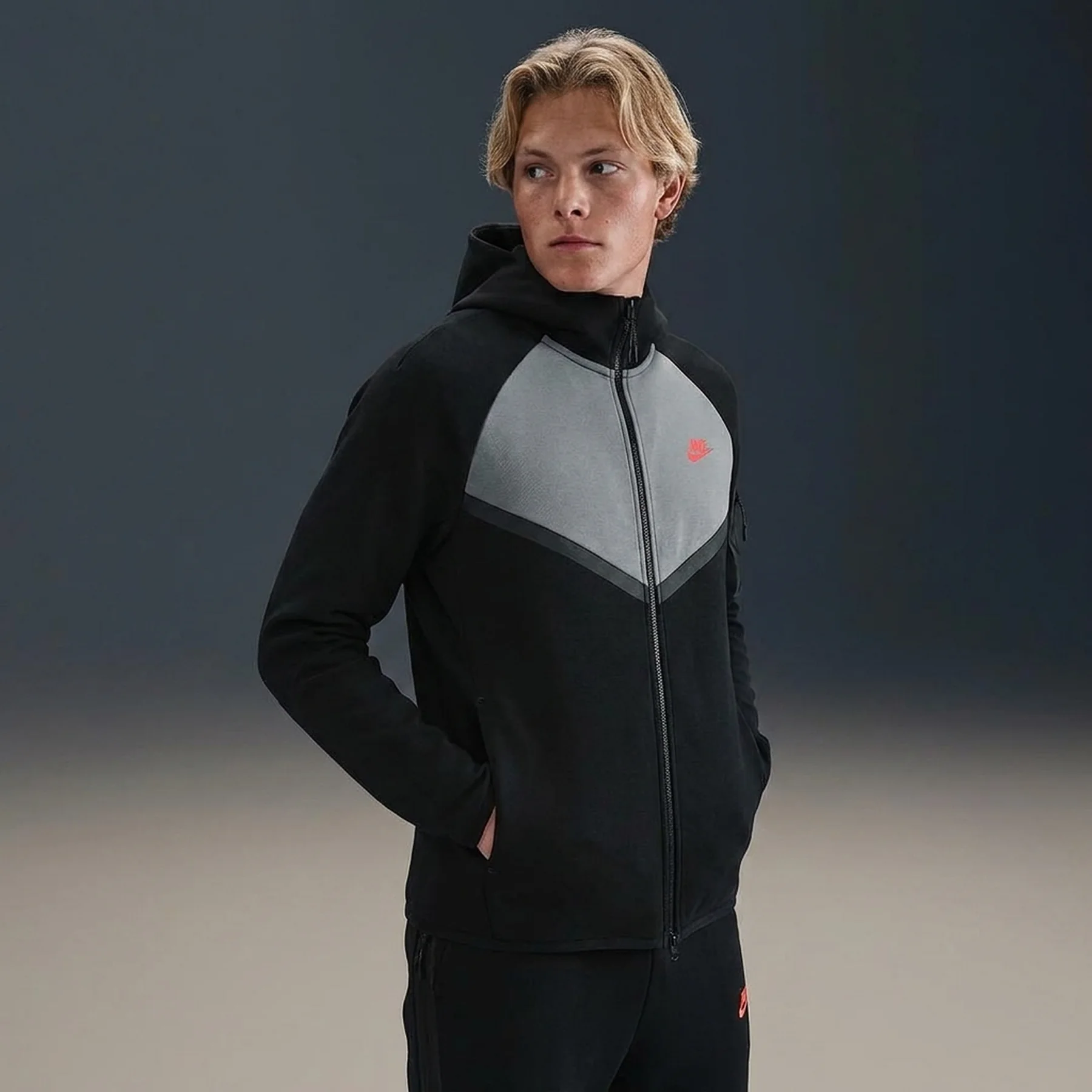 Кофта чоловіча Nike Tech Fleece Black/Grey (IH4302-010)