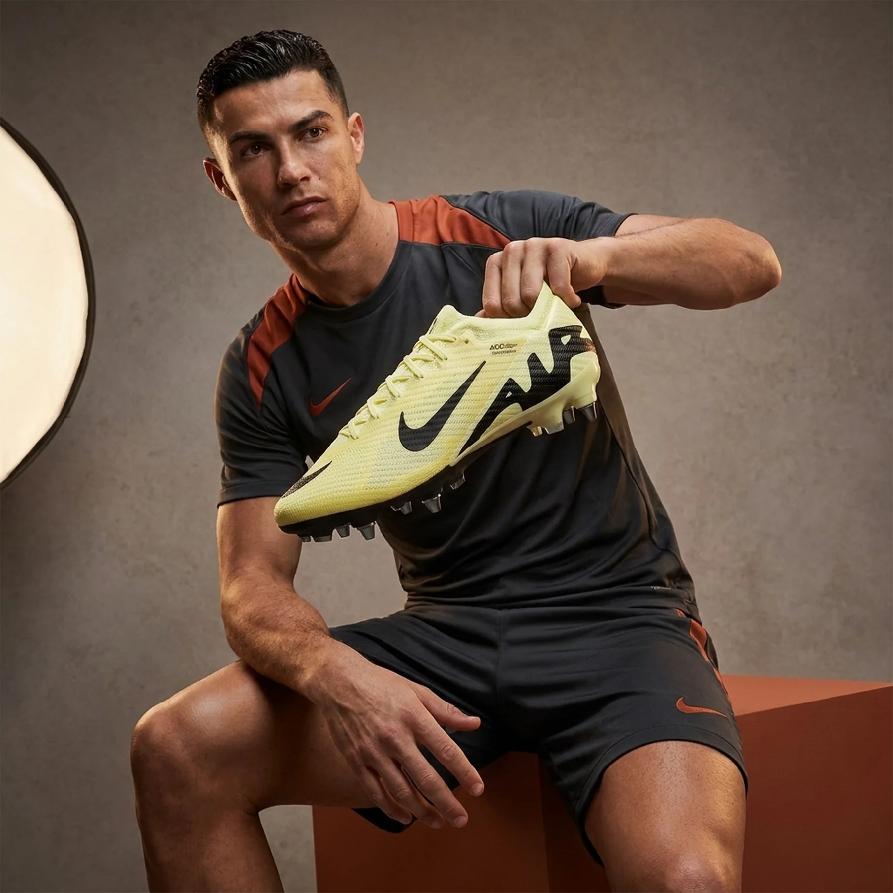 Бутси чоловічі Nike Air Zoom Mercurial Vapor Xv Elite Sg Mad Ready Pro-Player-Edition Yellow (FD0243-700)